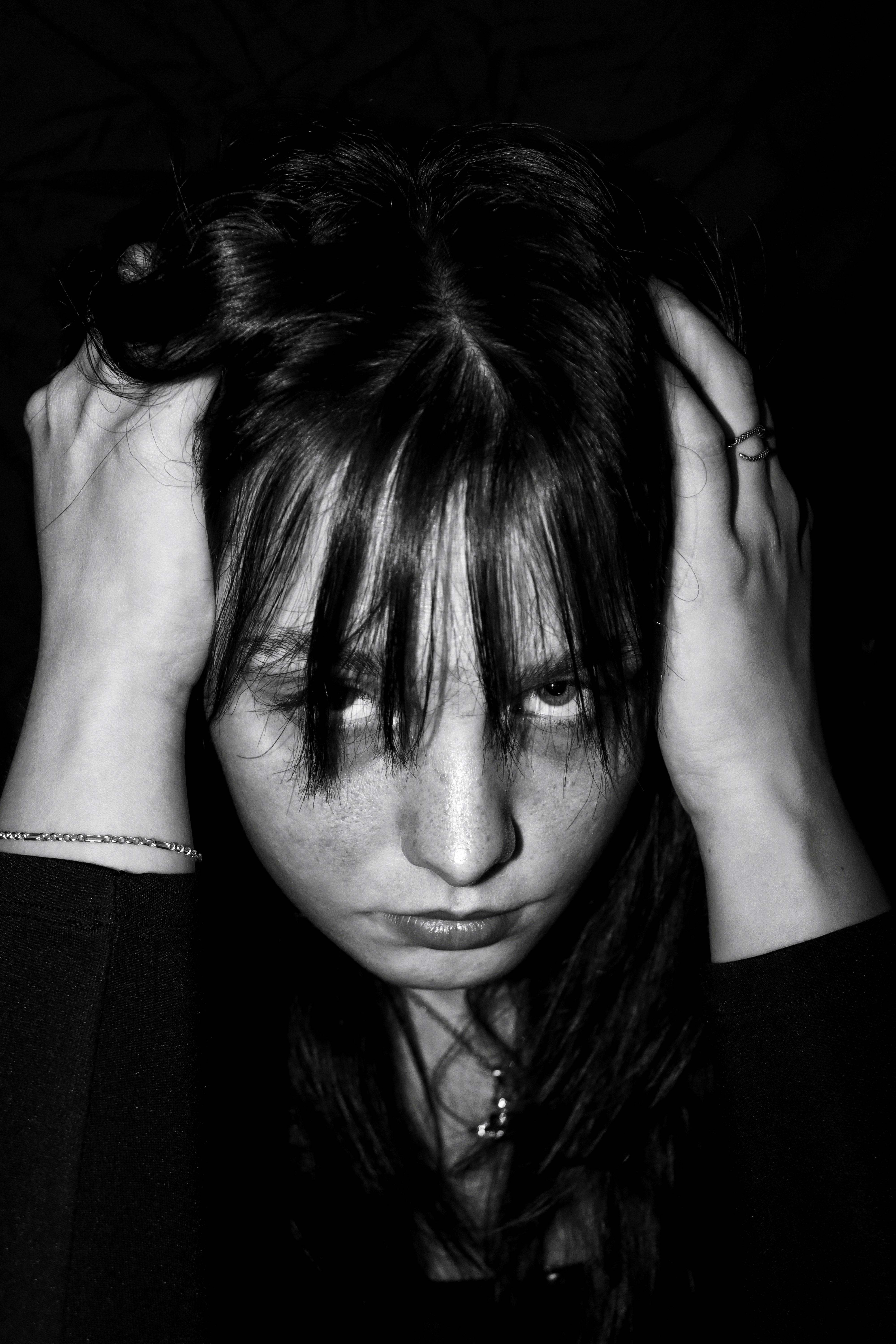 Una chica enfadada | Fuente: Pexels