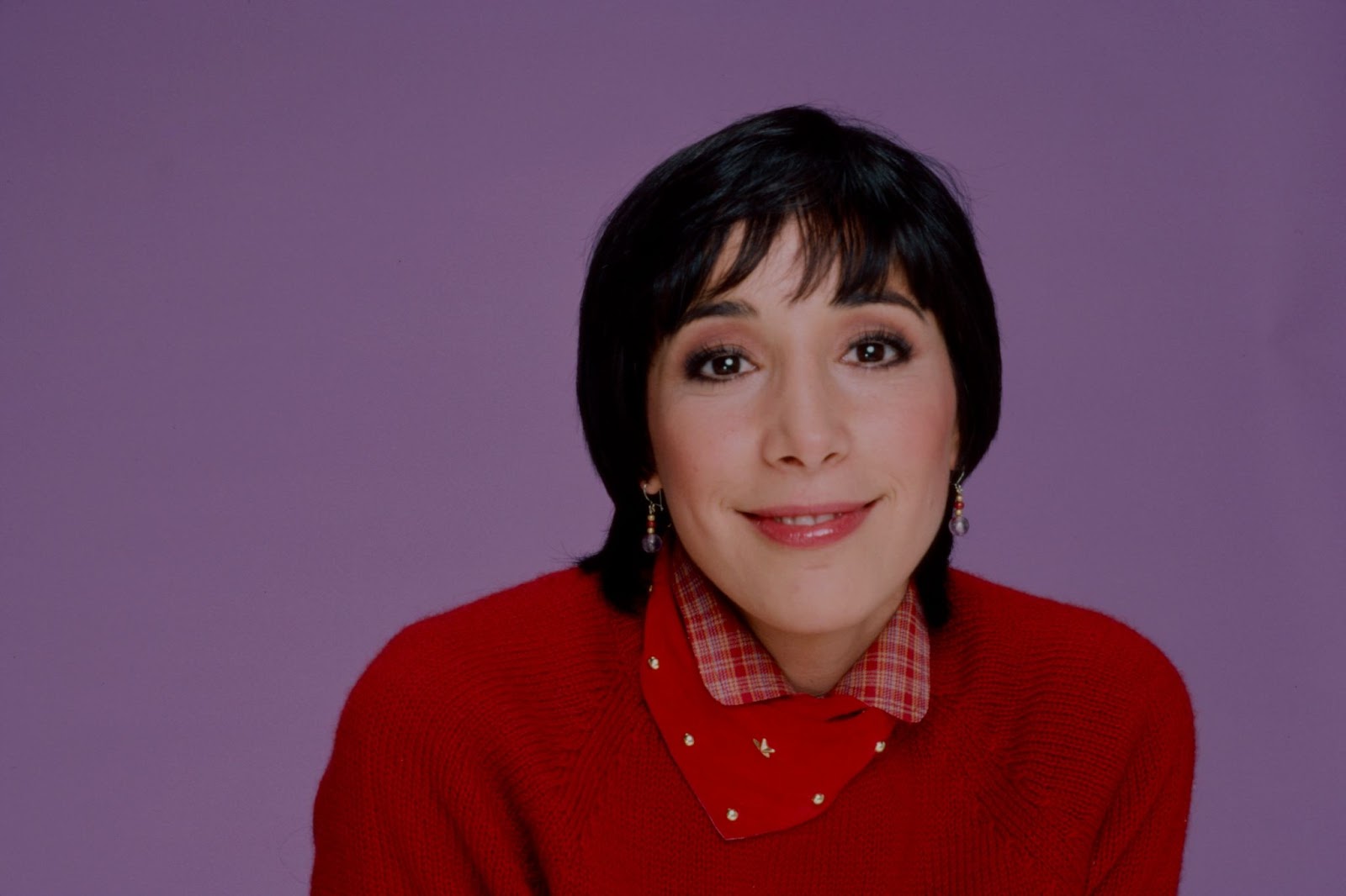 Didi Conn posando para una foto promocional de la serie "Benson" hacia 1980. | Fuente: Getty Images