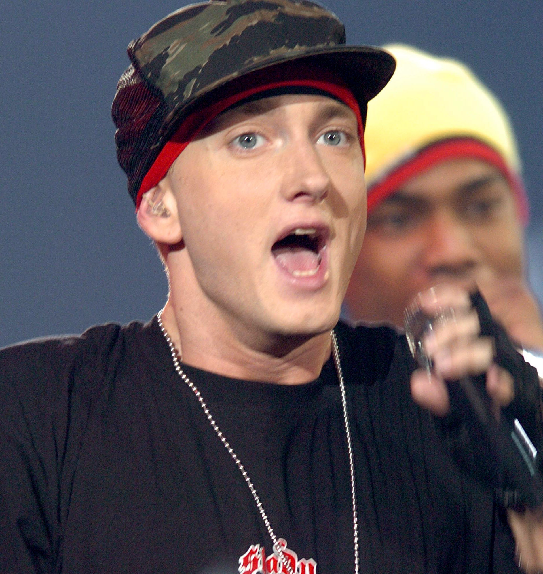 Eminem en los MTV European Music Awards 2004 en Roma, Italia, el 18 de noviembre de 2004 | Fuente: Getty Images