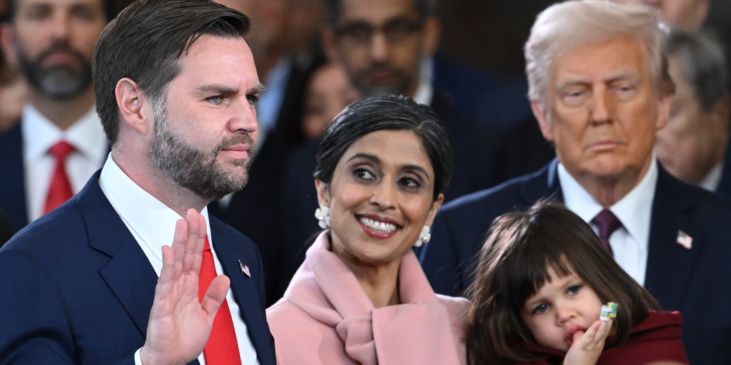 J.D. Vance y Usha Vance, 2025 | Fuente: Getty Images