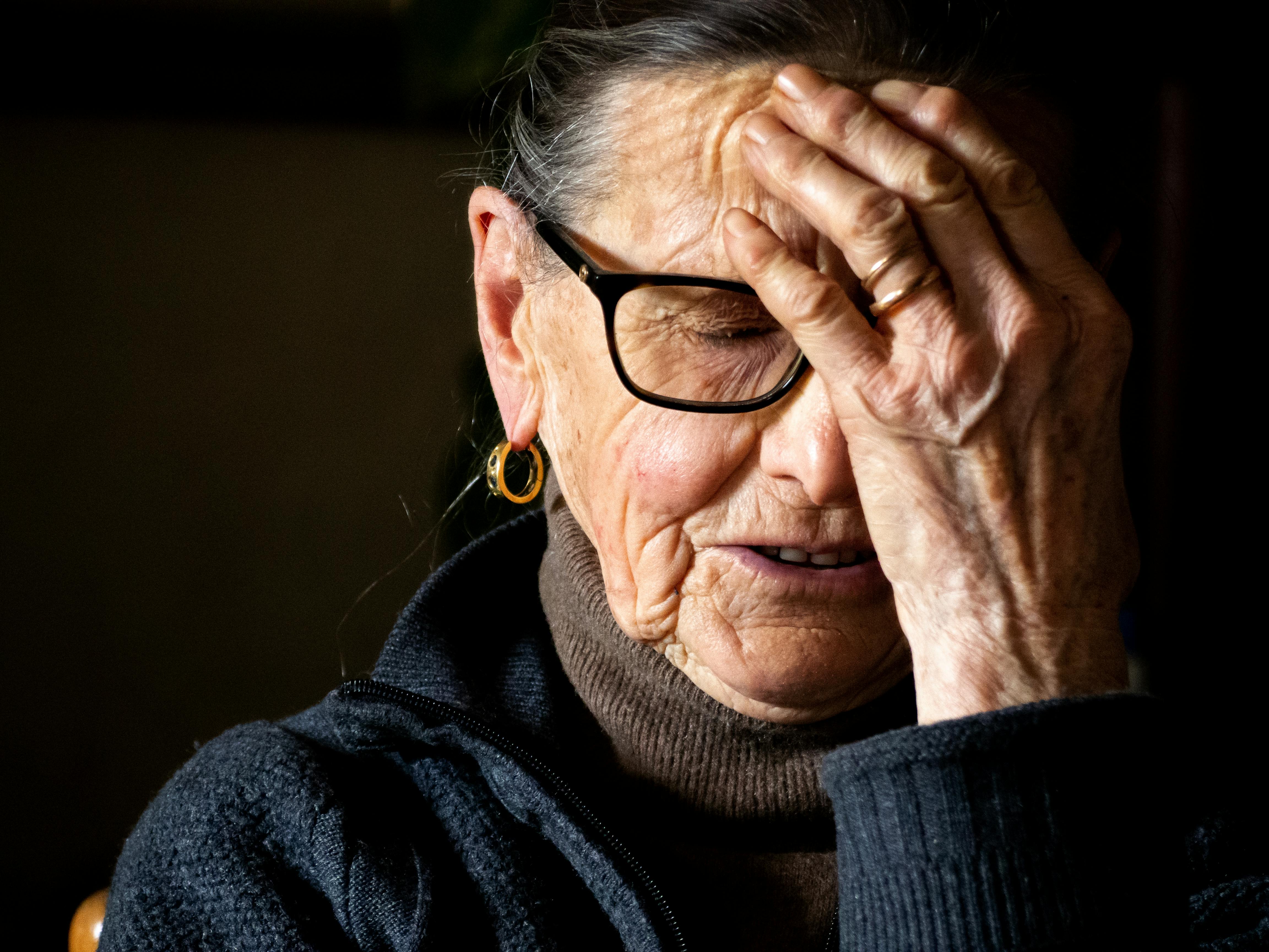 Anciana disgustada | Fuente: Pexels