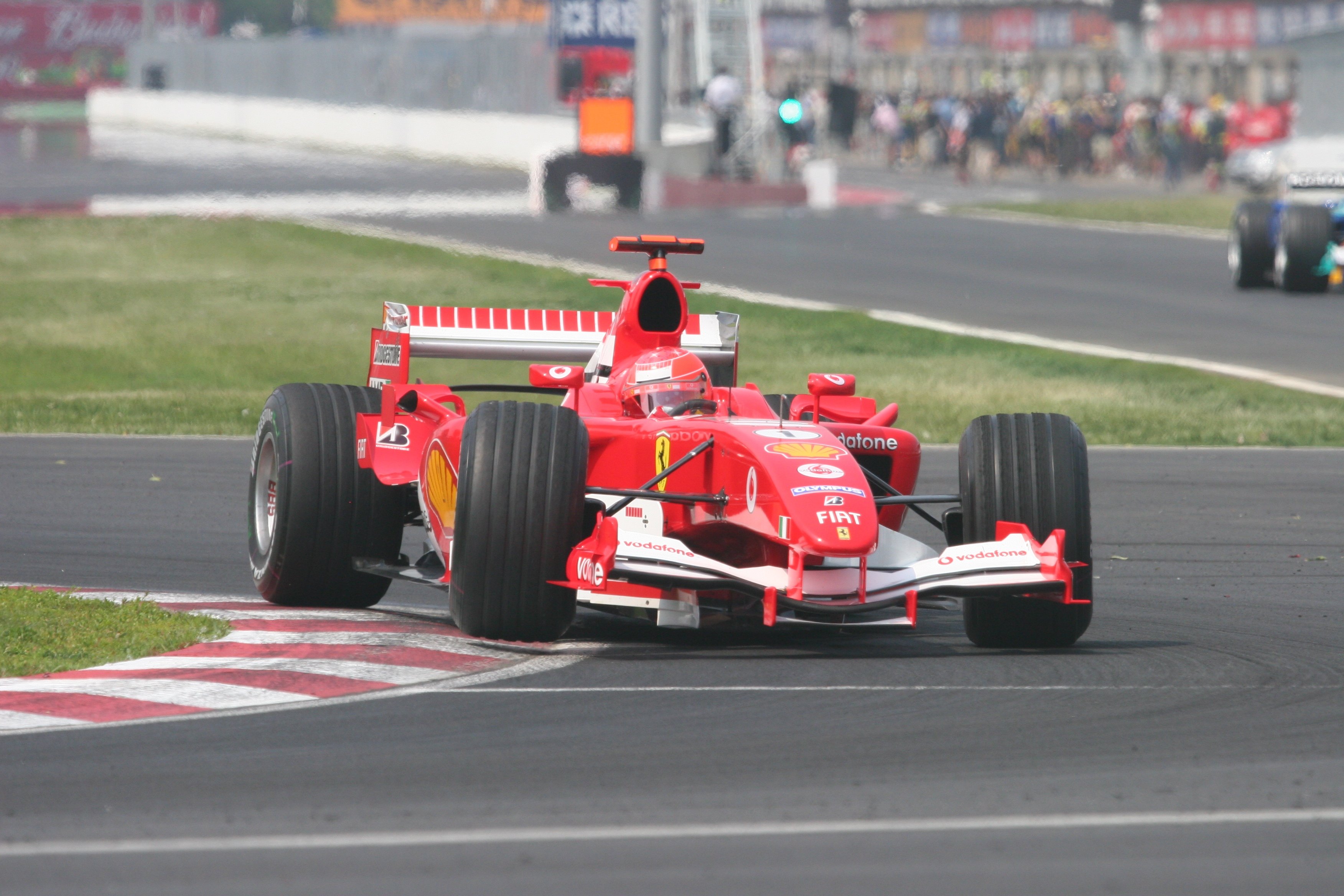 Schumacher conduciendo un Fórmula 1. | Foto: Wikipedia