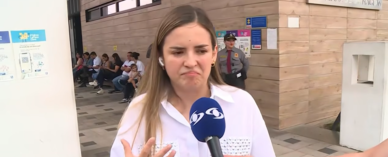 Diana Riveros, esposa de Diógenes Quintero, durante una entrevista televisiva | Fuente: YouTube/Noticias Caracol