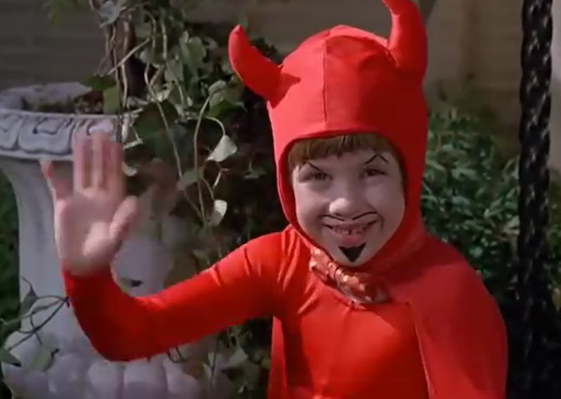 La estrella infantil interpretando su papel en "Problem Child", de un vídeo del 3 de octubre de 2022 | Fuente: Facebook/@TheHollywoodShow