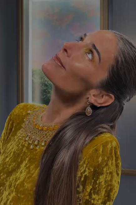 Detalle de la parte superior del vestido de Bogani que lució Juana Viale | Fuente: Instagram/lamesazarg