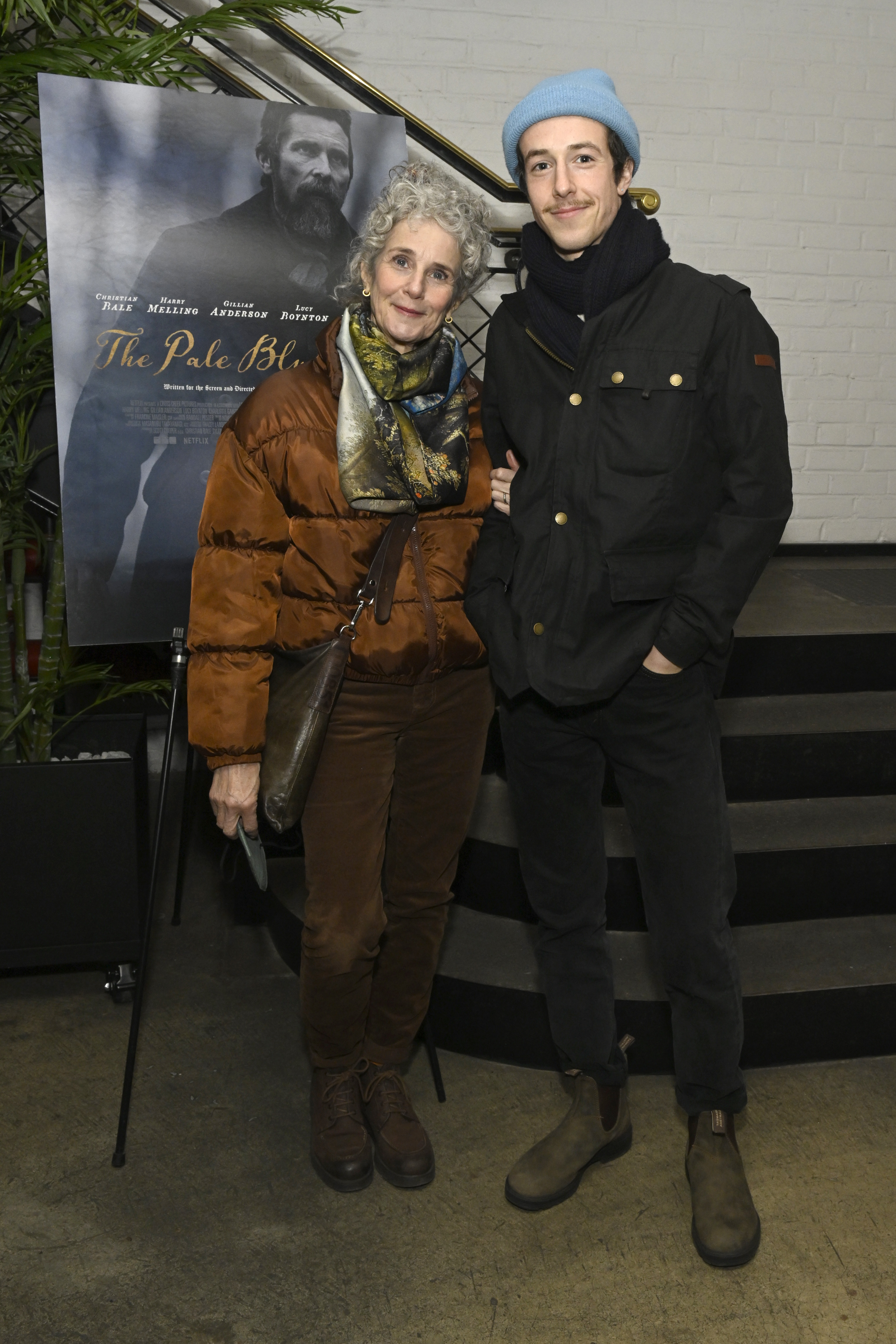 La actriz y Babe Howard en el evento The Pale Blue Eye New York Tastemaker Screening el 29 de noviembre de 2022 | Fuente: Getty Images