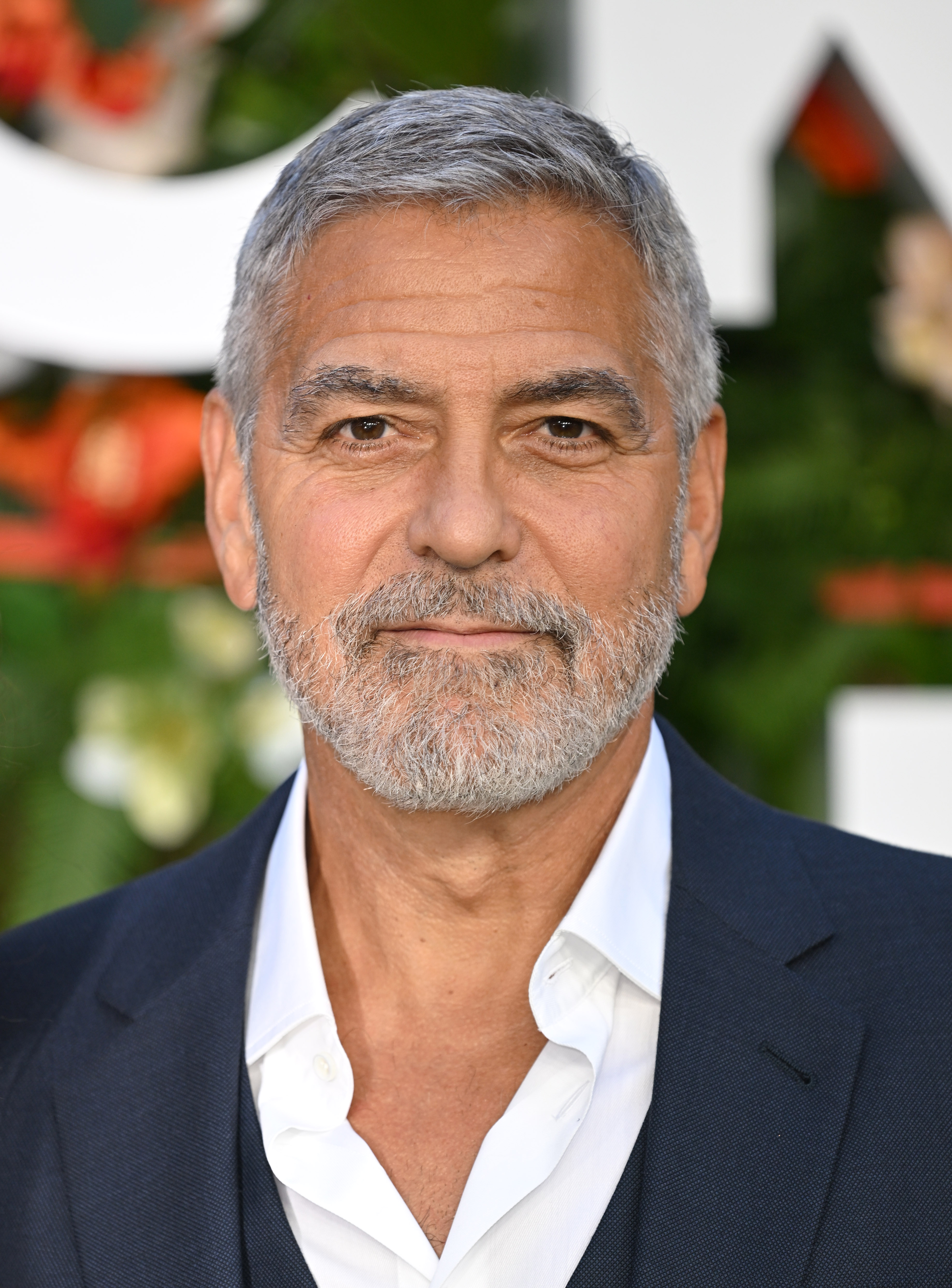 George Clooney asiste al estreno mundial de "Ticket To Paradise" en el Odeon Luxe Leicester Square el 7 de septiembre de 2022, en Londres, Inglaterra | Fuente: Getty Images