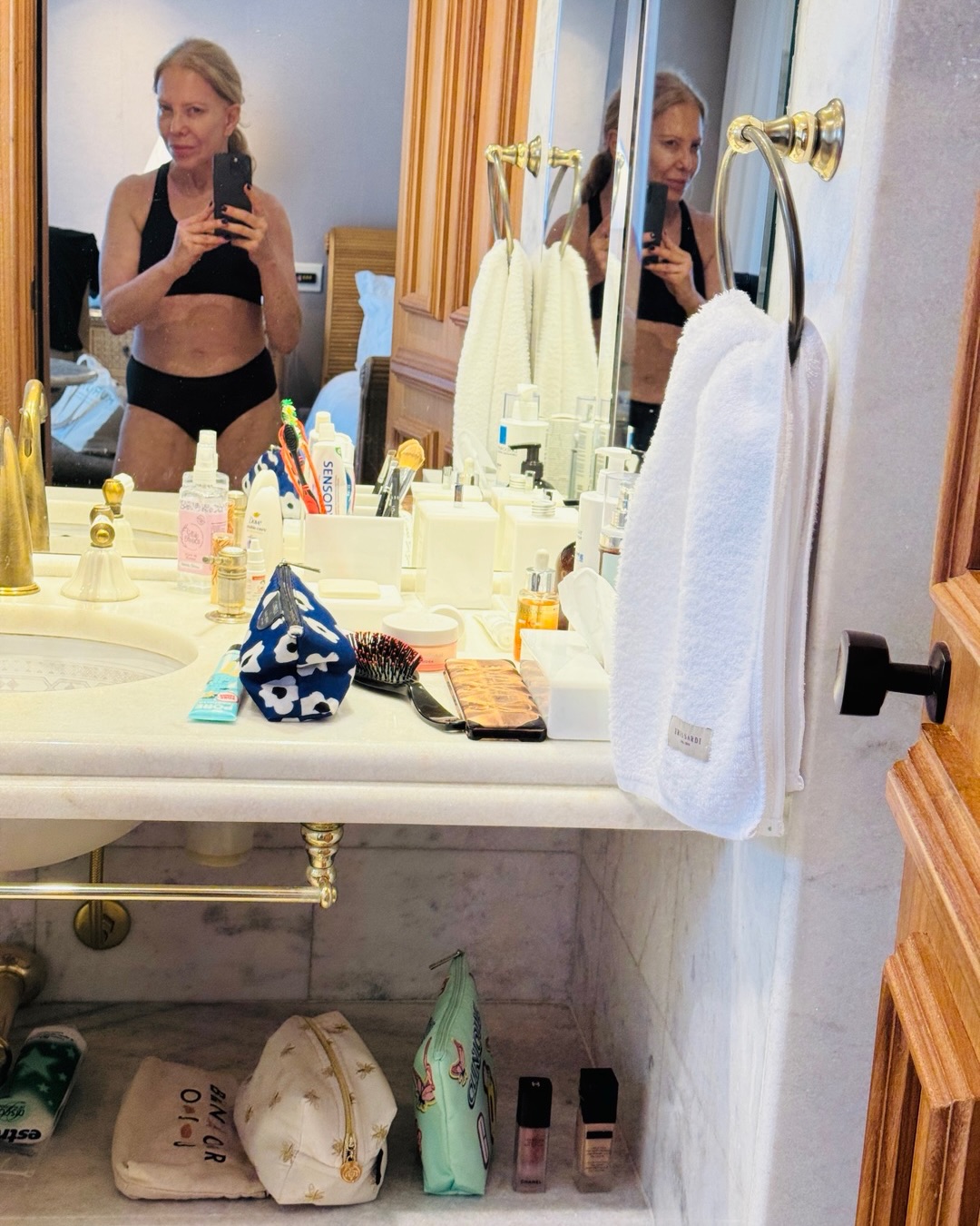 Cecilia Roth durante sus vacaciones de descanso en la naturaleza | Fuente: Instagram/ceciroth