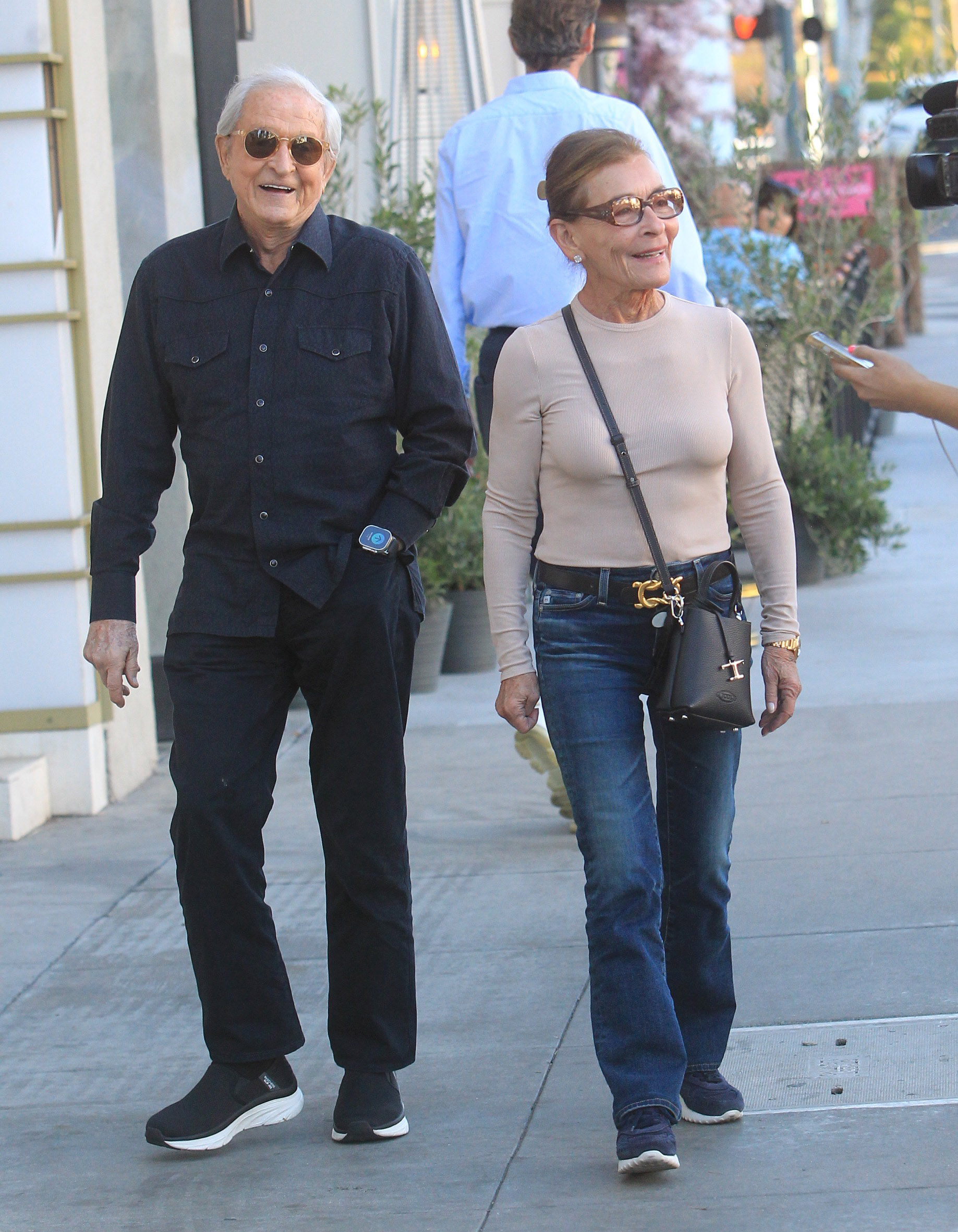 Judy Sheindlin y Jerry Sheindlin el 22 de noviembre de 2022 en Los Ángeles, California. | Fuente: Getty Images