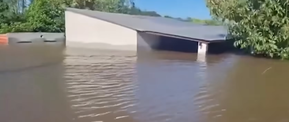 Imágenes devastadoras de las inundaciones en la provincia de Chaco, Argentina | Fuente: YouTube/Argentina 12