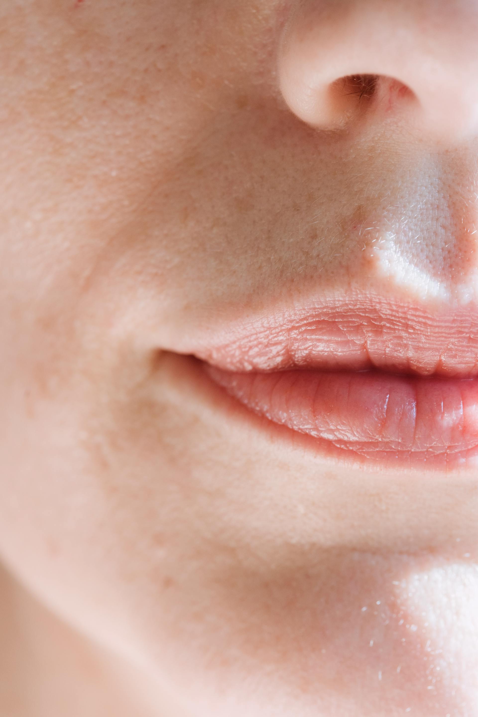 Primer plano de los labios de una mujer | Fuente: Pexels