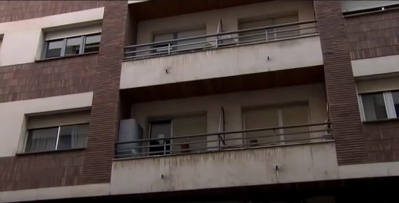 Edificio de pisos | Foto: YouTube/La Vanguardia