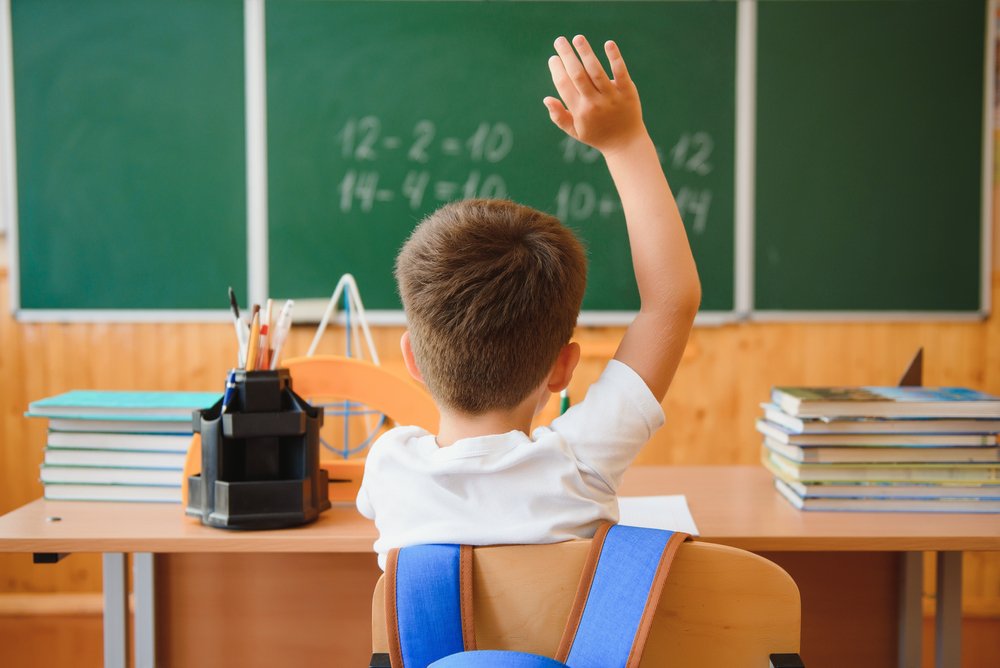 Niño de regreso a clase. | Foto: Shutterstock.