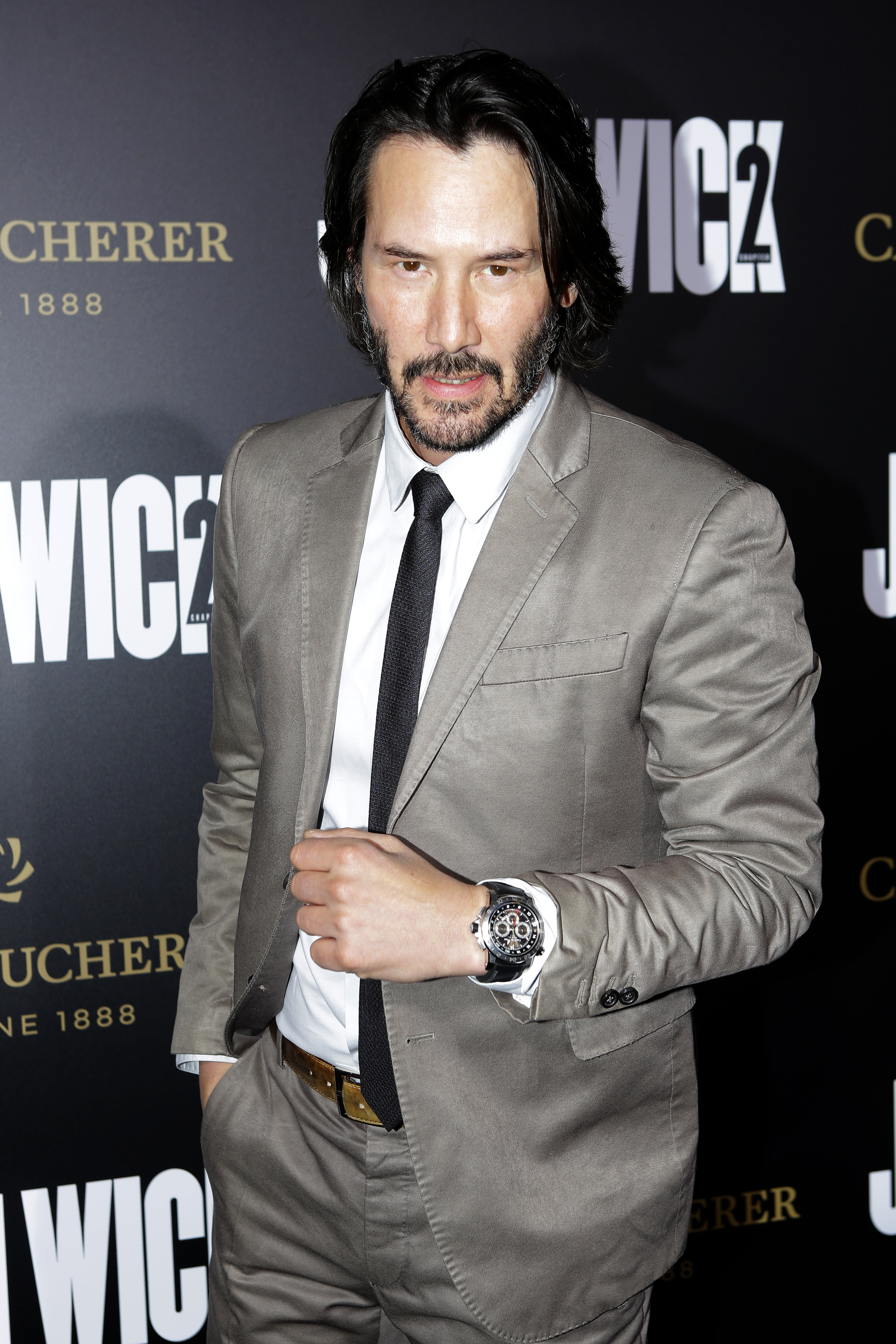 El actor Keanu Reeves asiste al estreno de 'John Wick: Chapter 2' patrocinado por Carl F. Bucherer en ArcLight Hollywood el 30 de enero de 2017 en Hollywood, California. | Foto: Getty Images