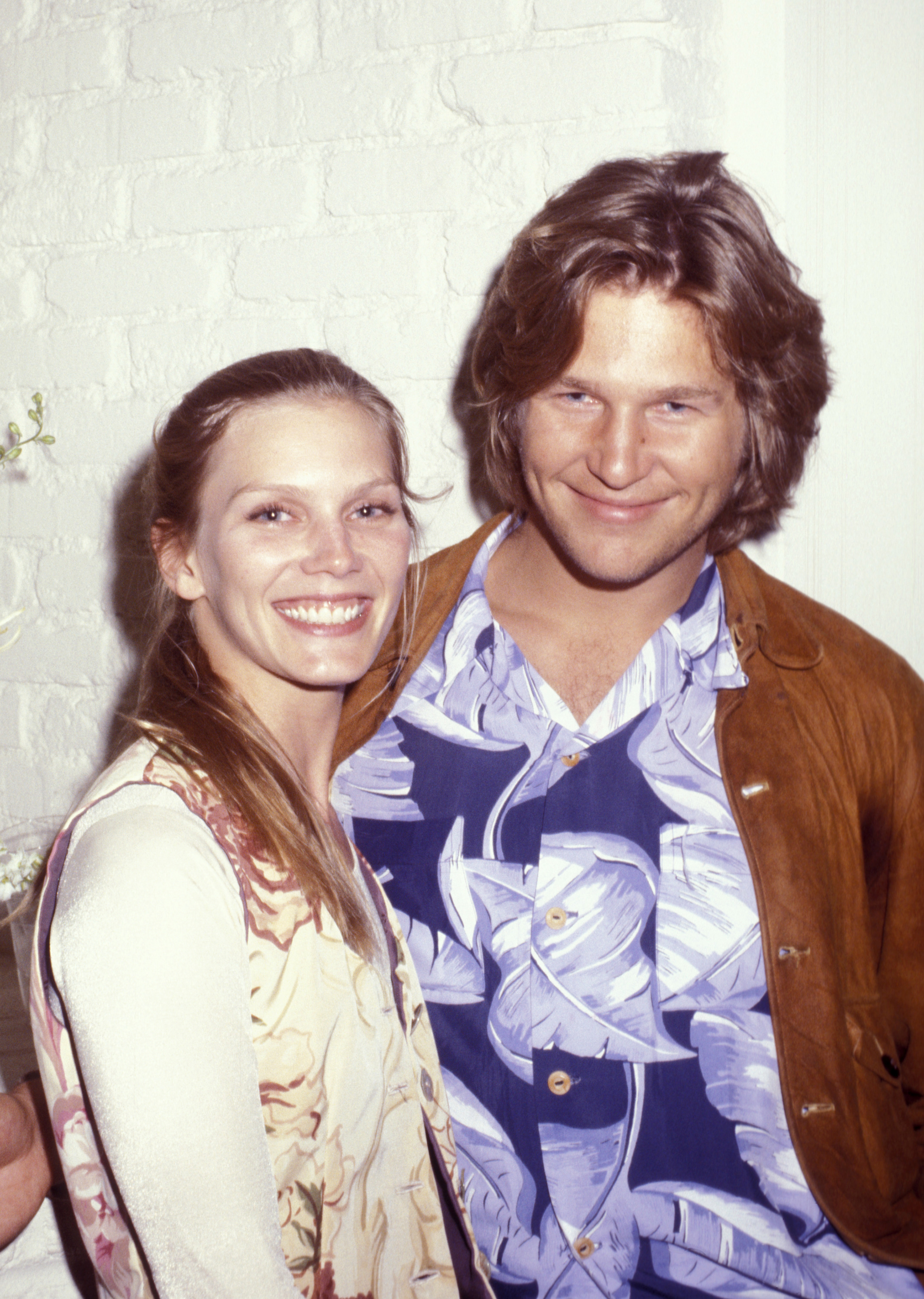 Susan y Jeff Bridges en la inauguración de la boutique Camp Beverly Hills el 23 de junio de 1977. | Fuente: Getty Images