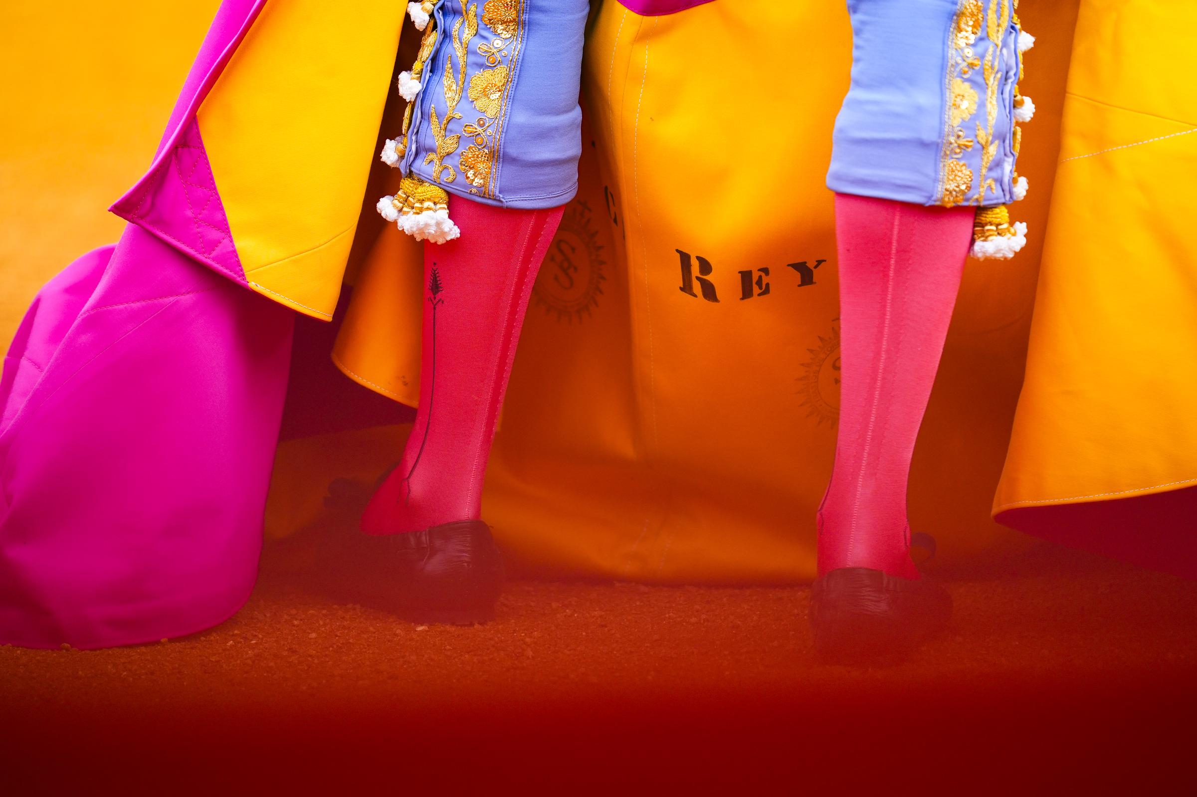 El torero Roca Rey en la decimotercera corrida de toros, el 23 de abril de 2026 en Sevilla, España. | Fuente: Getty Images