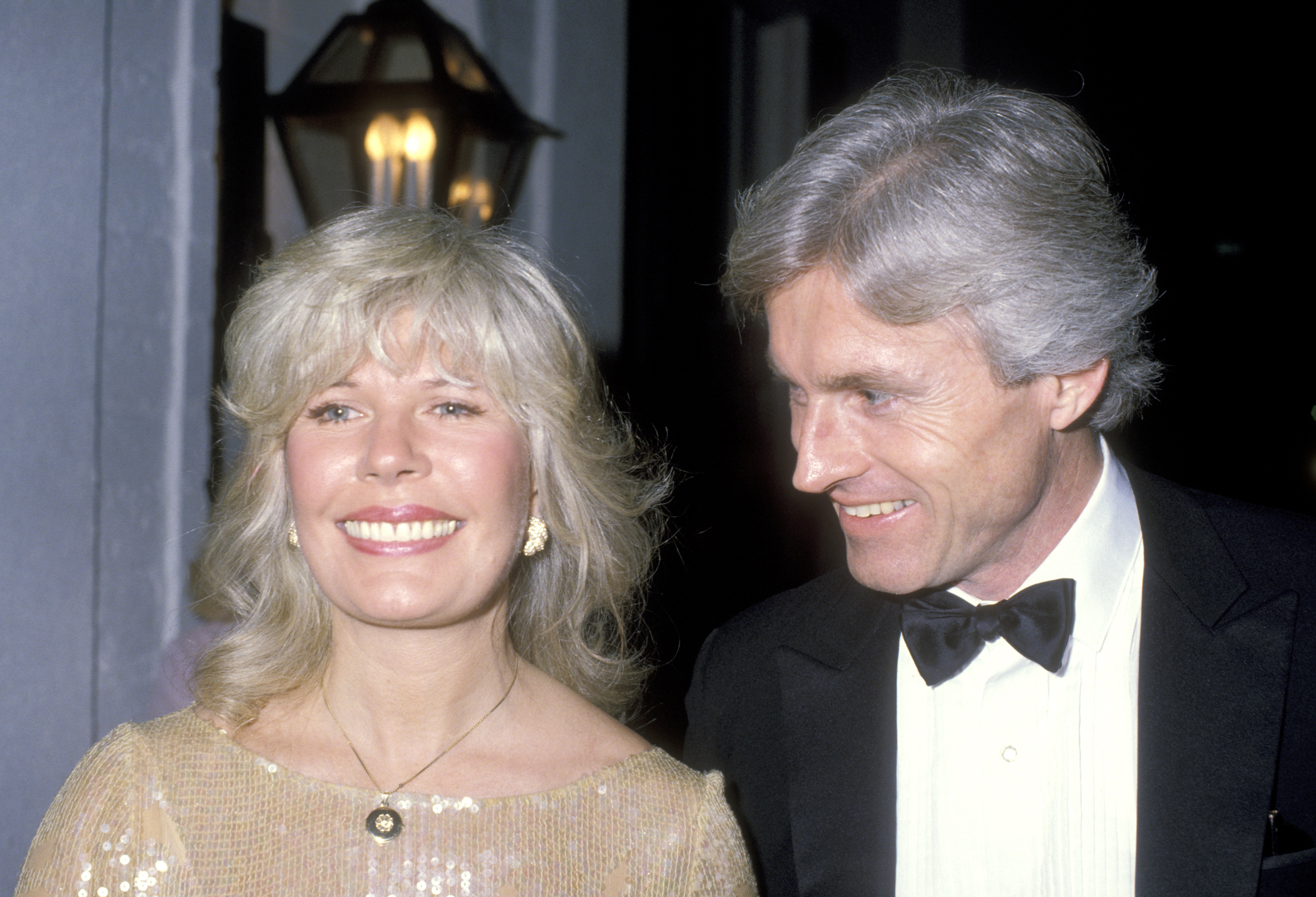Aunque sentar la cabeza nunca estuvo en los planes de Loretta Swit, acabó casándose con el actor Dennis Holahan. | Fuente: Getty Images