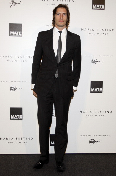 El modelo argentino Iván de Pineda durante el evento de lanzamiento de la Fundación MATE, el 12 de julio de 2012, en Lima, Perú | Fuente: Getty Images