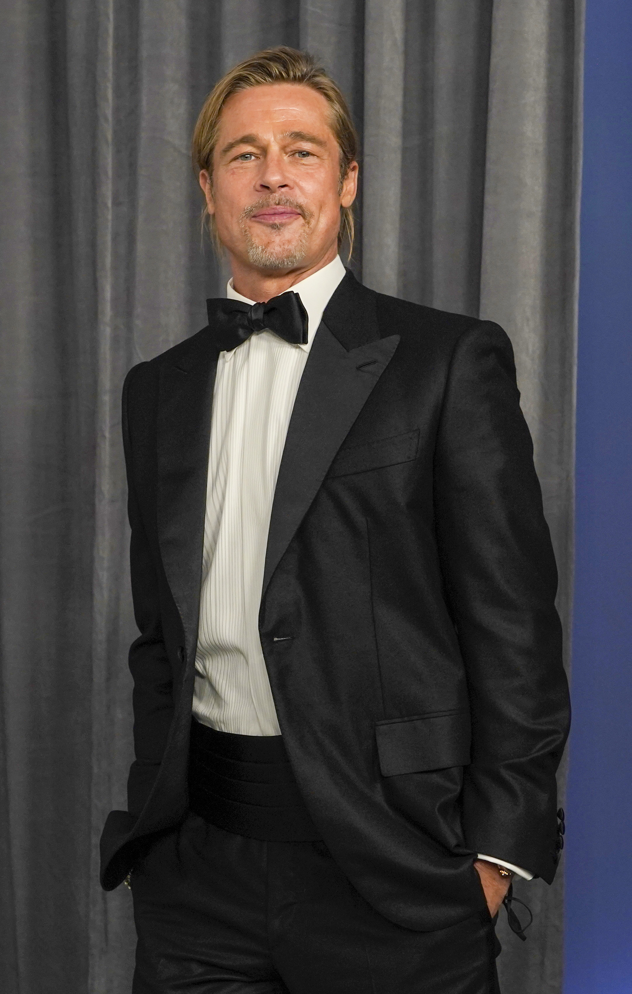 Brad Pitt en la 93 edición de los Premios de la Academia en Los Ángeles, 2021 | Foto: Getty Images