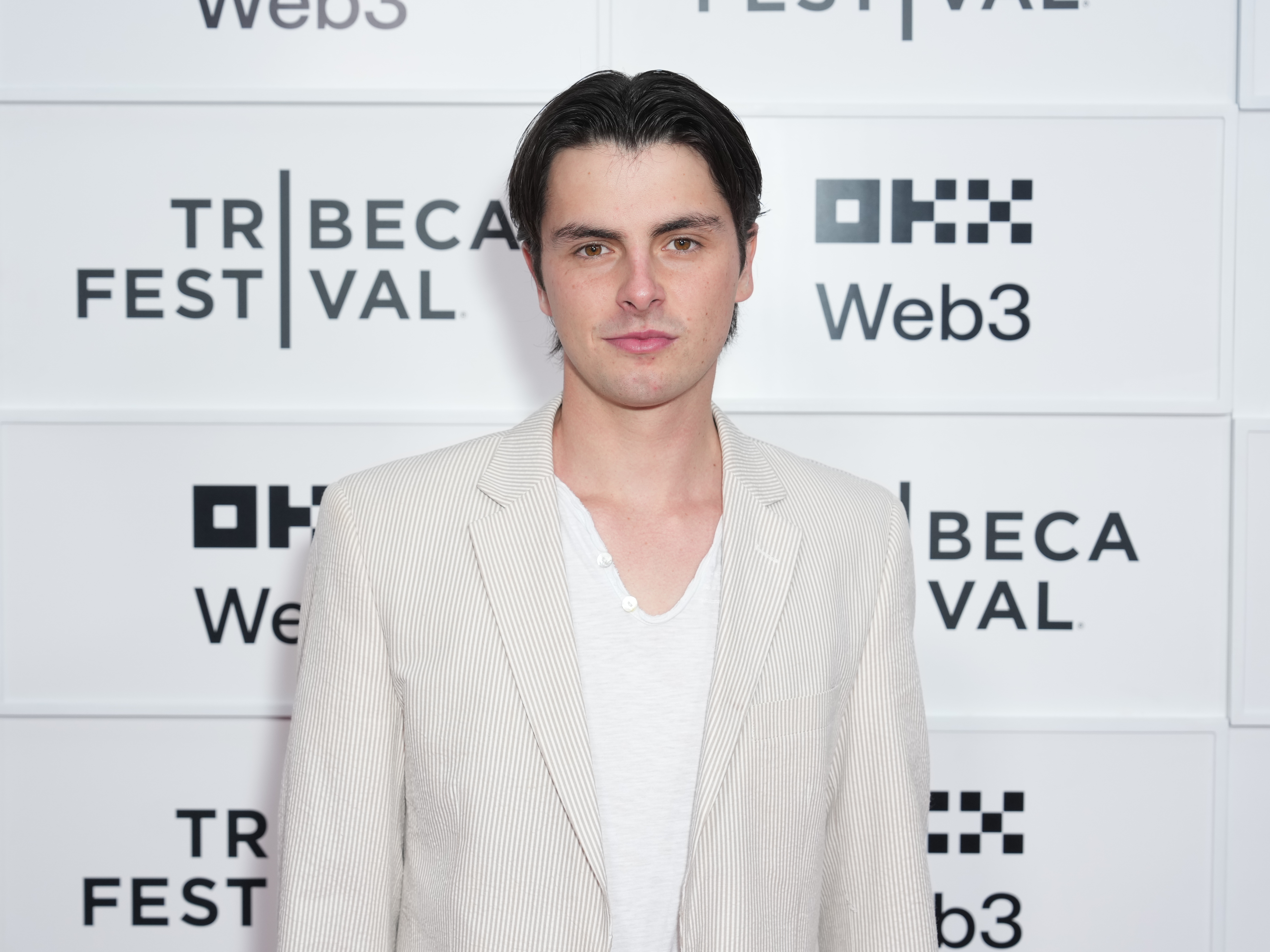 Dylan Douglas asiste al estreno de "Everything's Going To Be Great" durante el Festival de Tribeca en el BMCC Tribeca PAC el 9 de junio de 2025 en la ciudad de Nueva York | Fuente: Getty Images