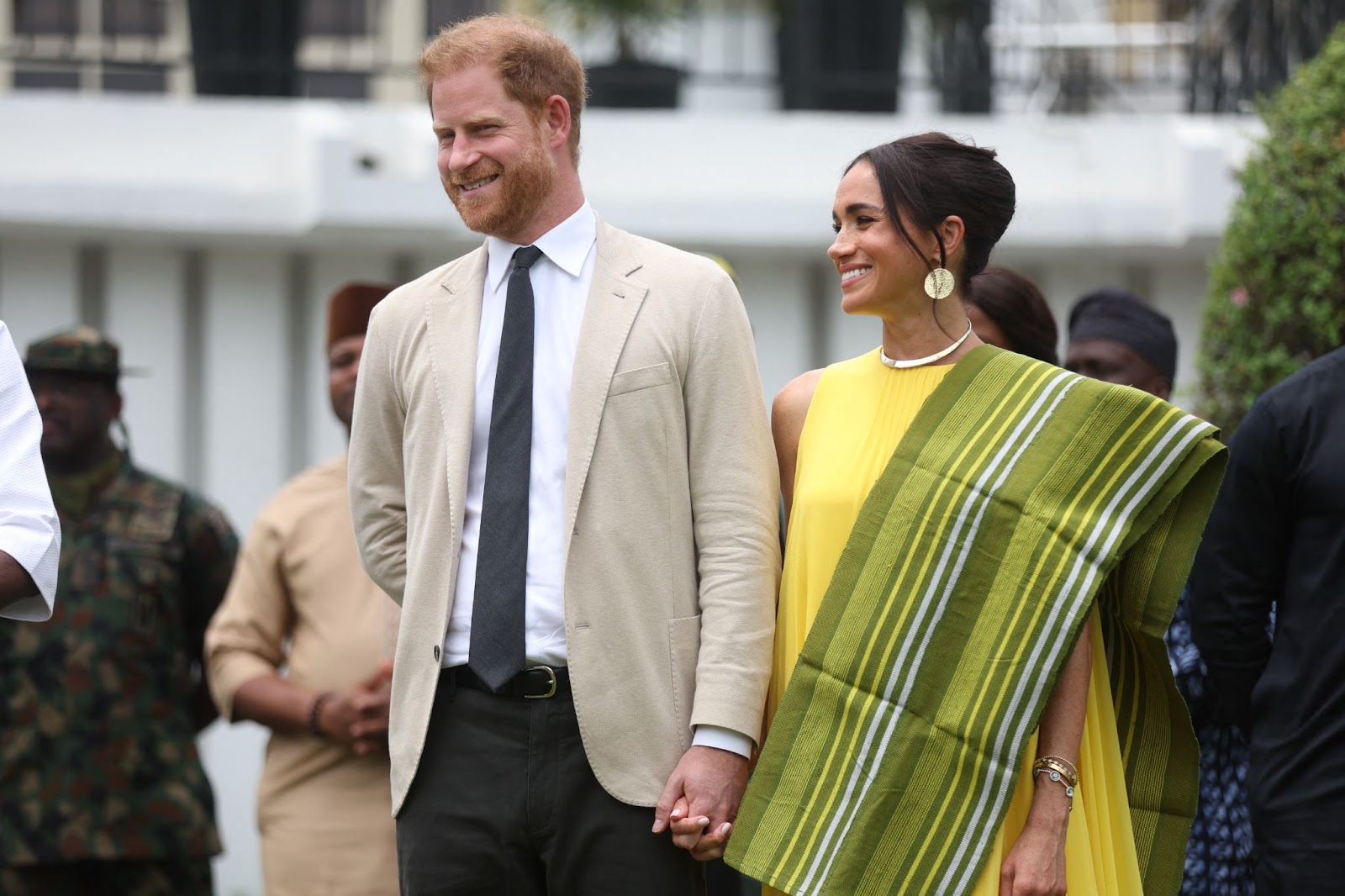 El duque y la duquesa de Sussex durante su visita a Nigeria el 12 de mayo de 2024 | Fuente: Getty Images