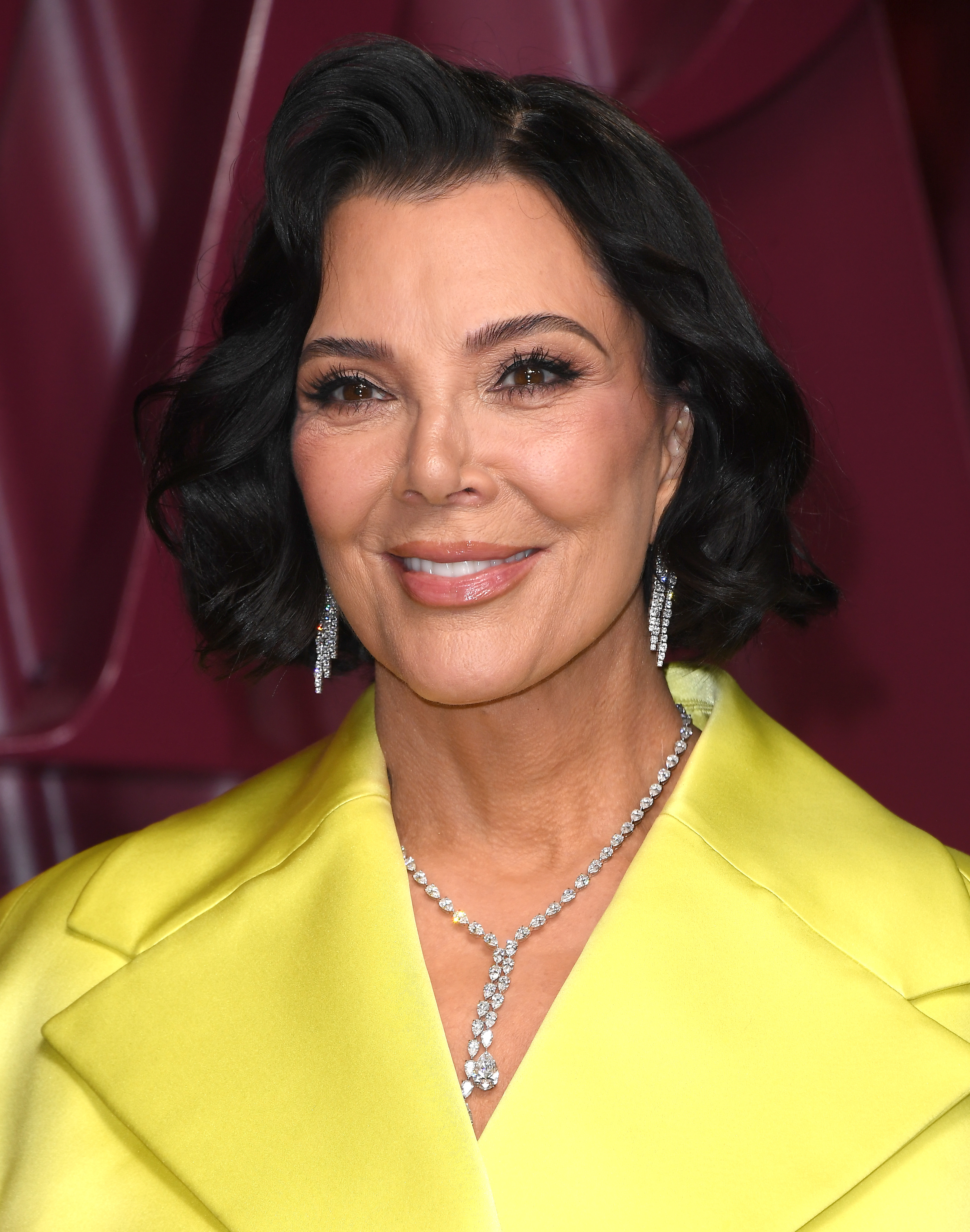 Kris Jenner llega al estreno mundial de "All's Fair", de Hulu, en el DGA Theater Complex en Los Ángeles. | Fuente: Getty Images