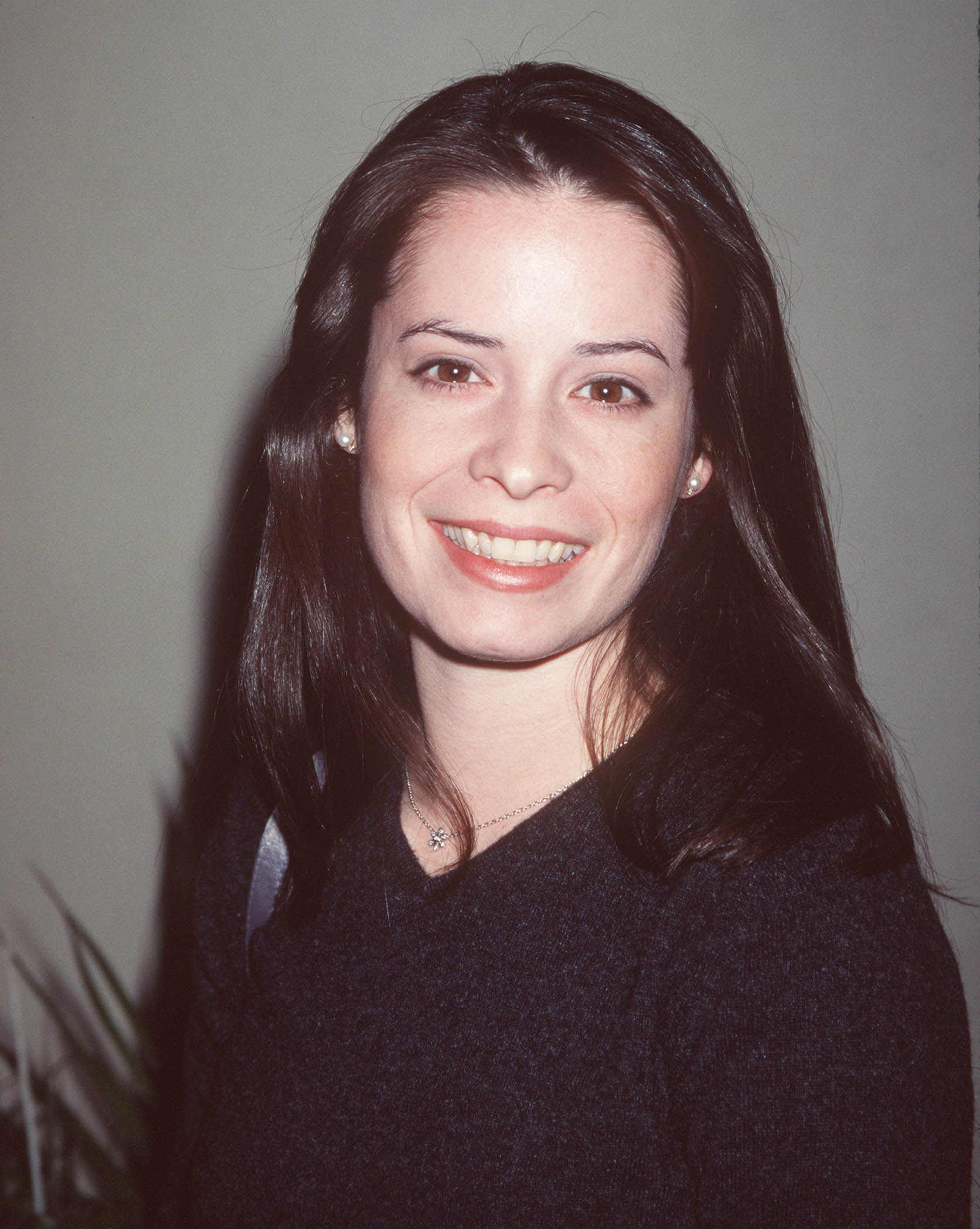 Holly Marie Combs durante la All Star Party de The WB para el Winter TCA Press Tour en Pasadena, California, el 7 de enero de 1999. | Fuente: Getty Images