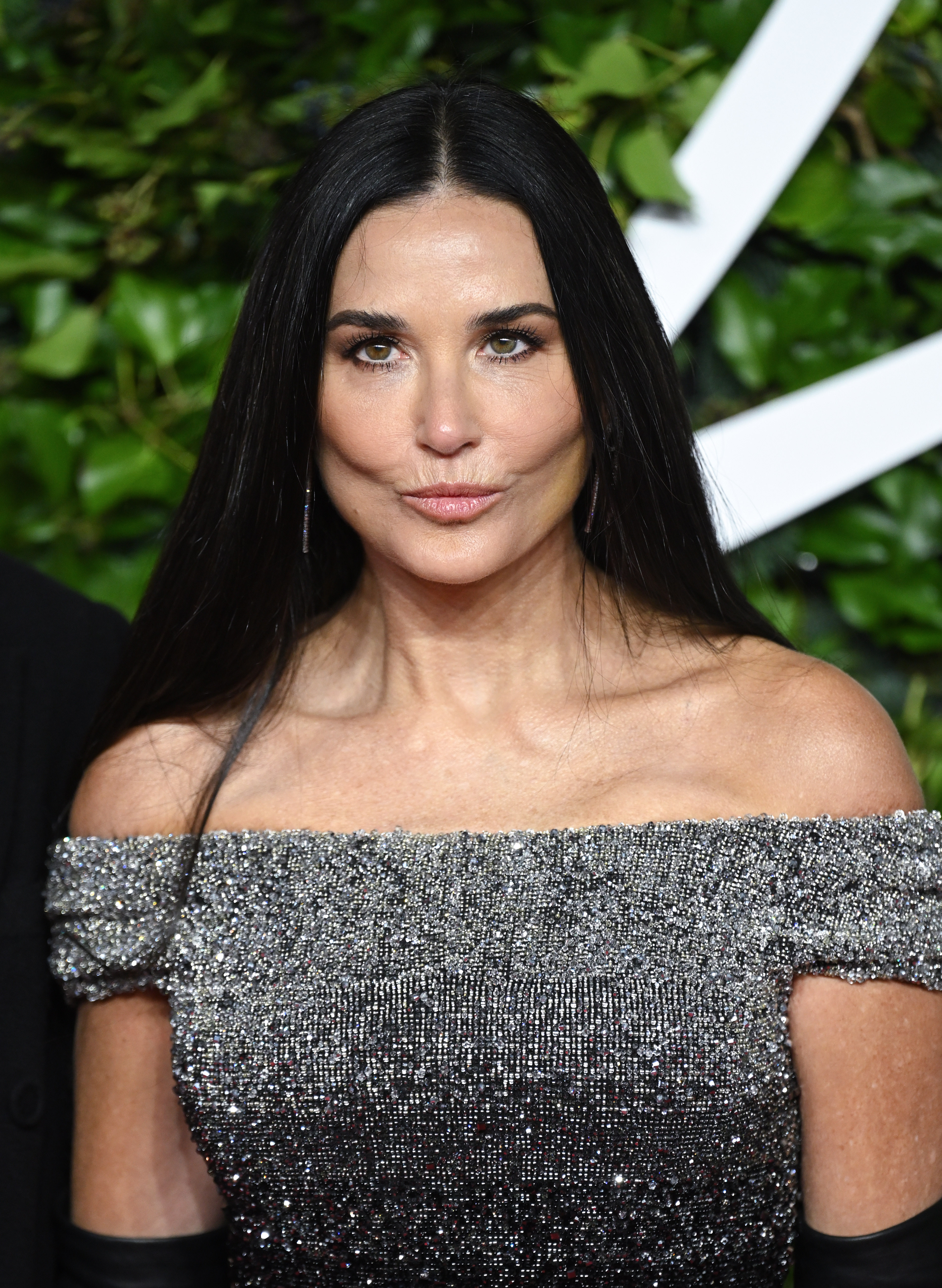 Demi Moore asiste a los Premios de la Moda 2021 en Londres el 29 de noviembre de 2021 | Fuente: Getty Images