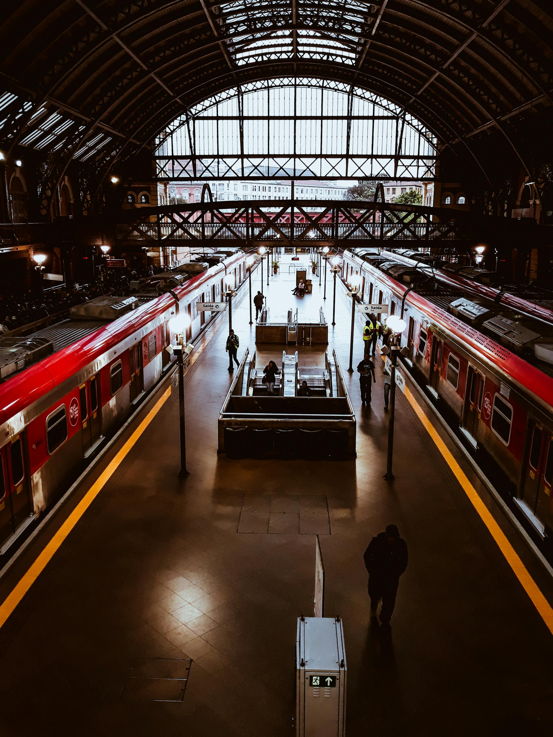 El interior de una estación de tren | Fuente: Pexels