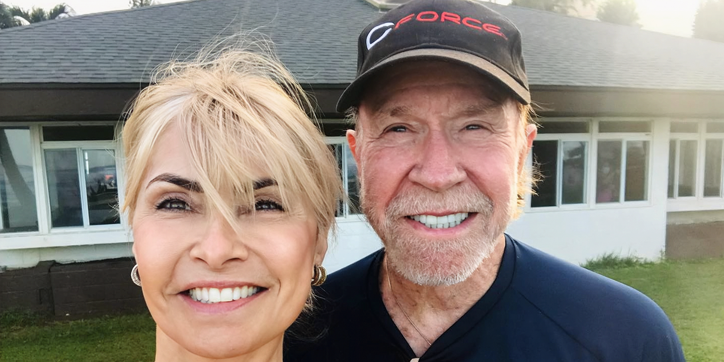 Gena O'Kelly y Chuck Norris | Fuente: Instagram/chucknorris