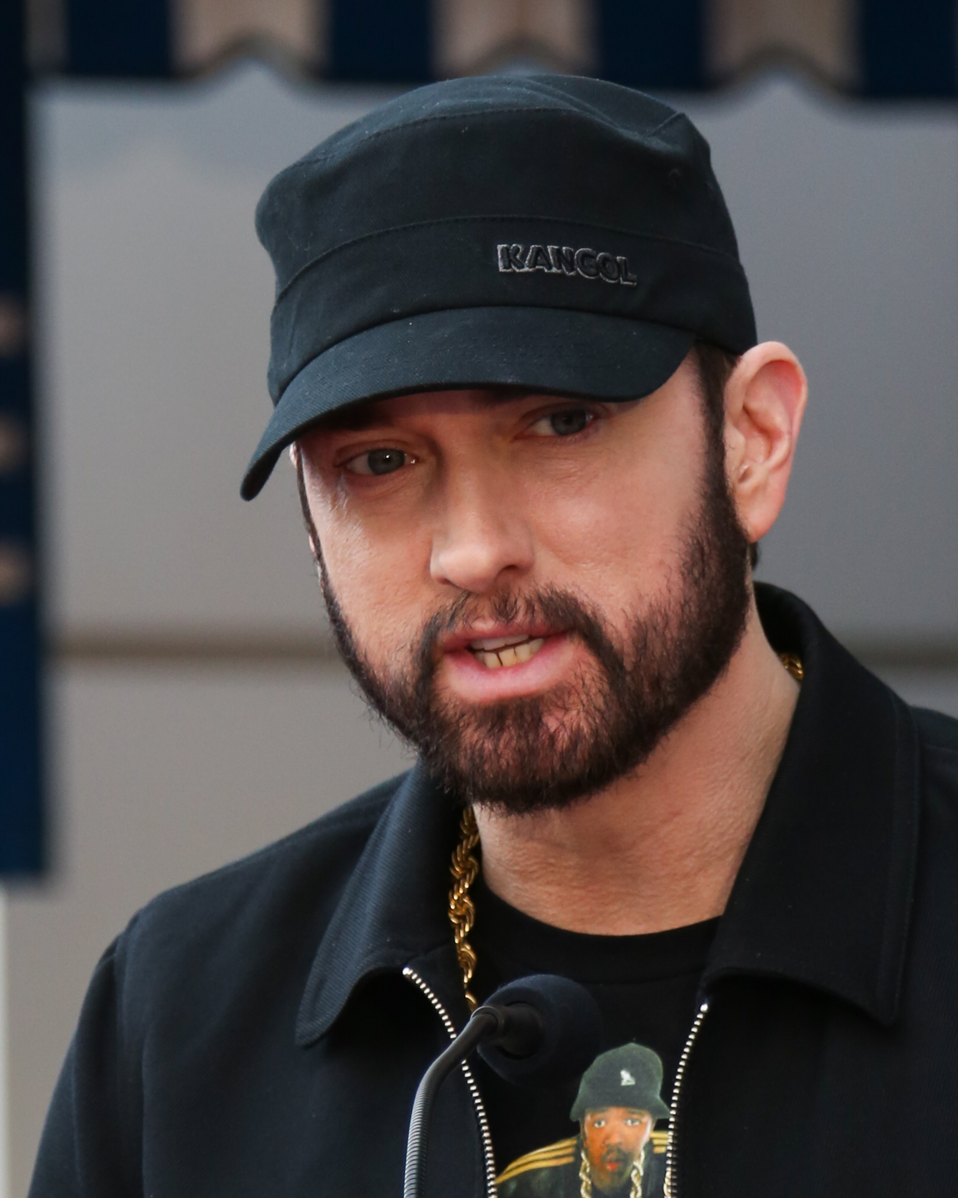 Eminem asiste a una ceremonia en honor a Curtis "50 Cent" Jackson con una estrella en el Paseo de la Fama de Hollywood el 30 de enero de 2020 en Hollywood, California | Fuente: Getty Images