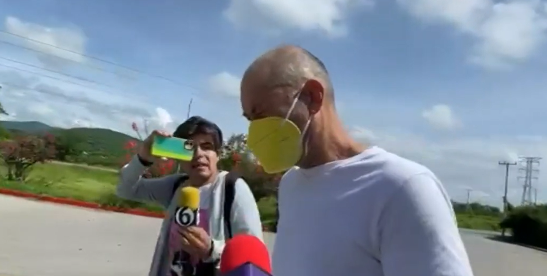 José Dossetti dando declaraciones tras salir de la audiencia | Fuente: YouTube/Ventaneando