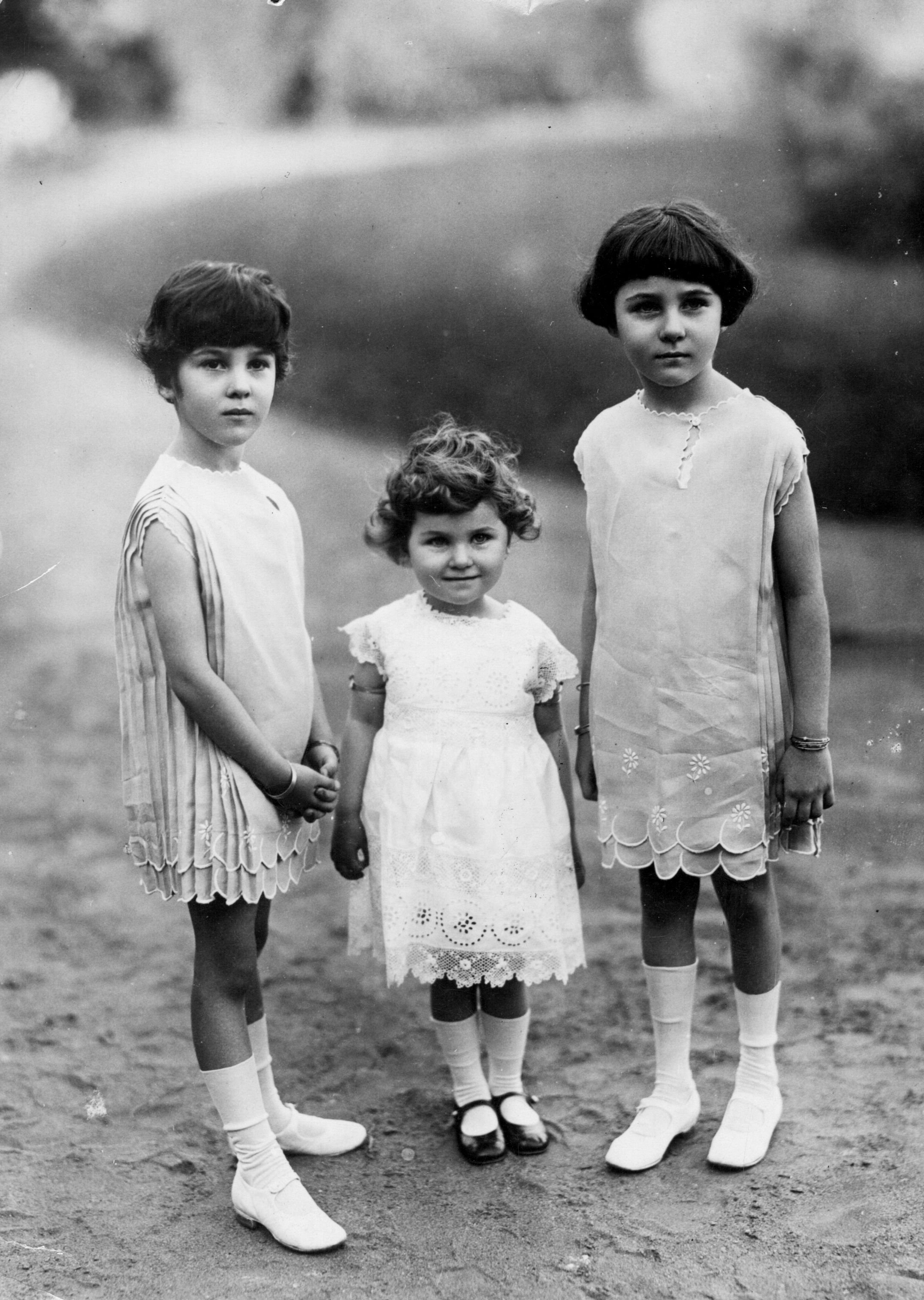 Princesas Faiza, Faika y Fawzia de Egipto en 1927. | Foto: Getty Images