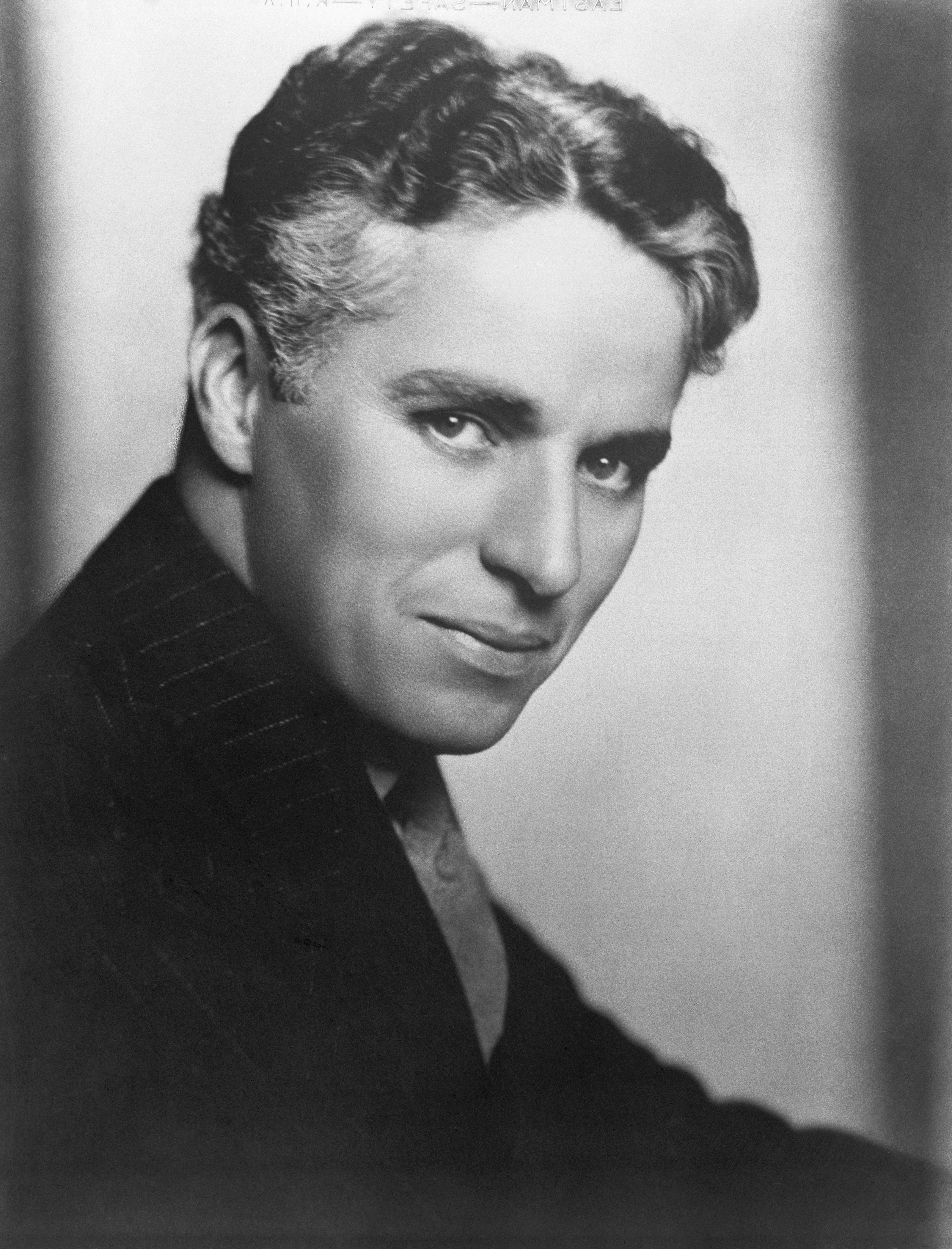 Retrato del cineasta inglés Charlie Chaplin. | Foto: Getty Images
