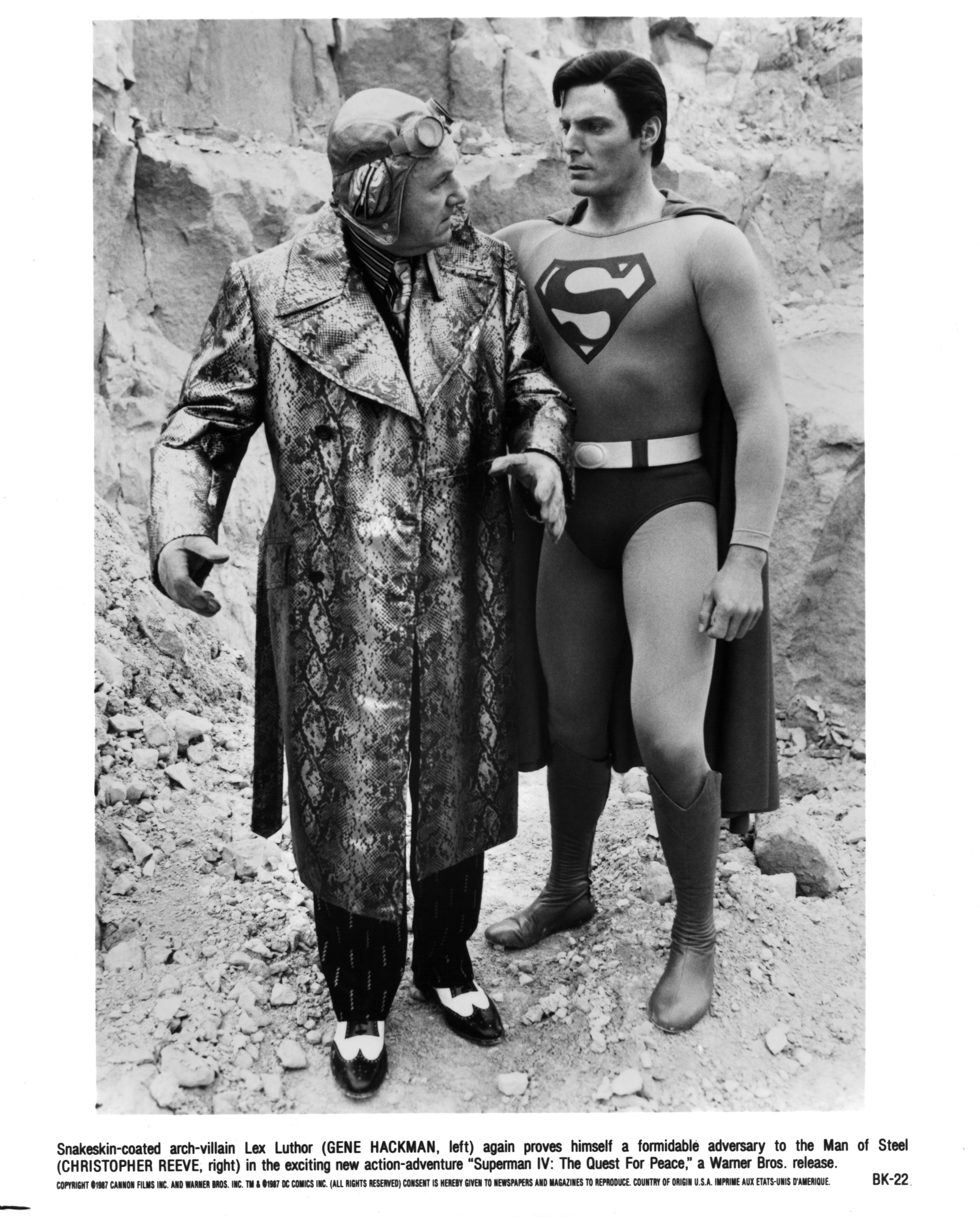 Gene Hackman y Christopher Reeve en una escena de la película de Warner Bros "Superman IV: La búsqueda de la paz" alrededor de 1987 | Fuente: Getty Images