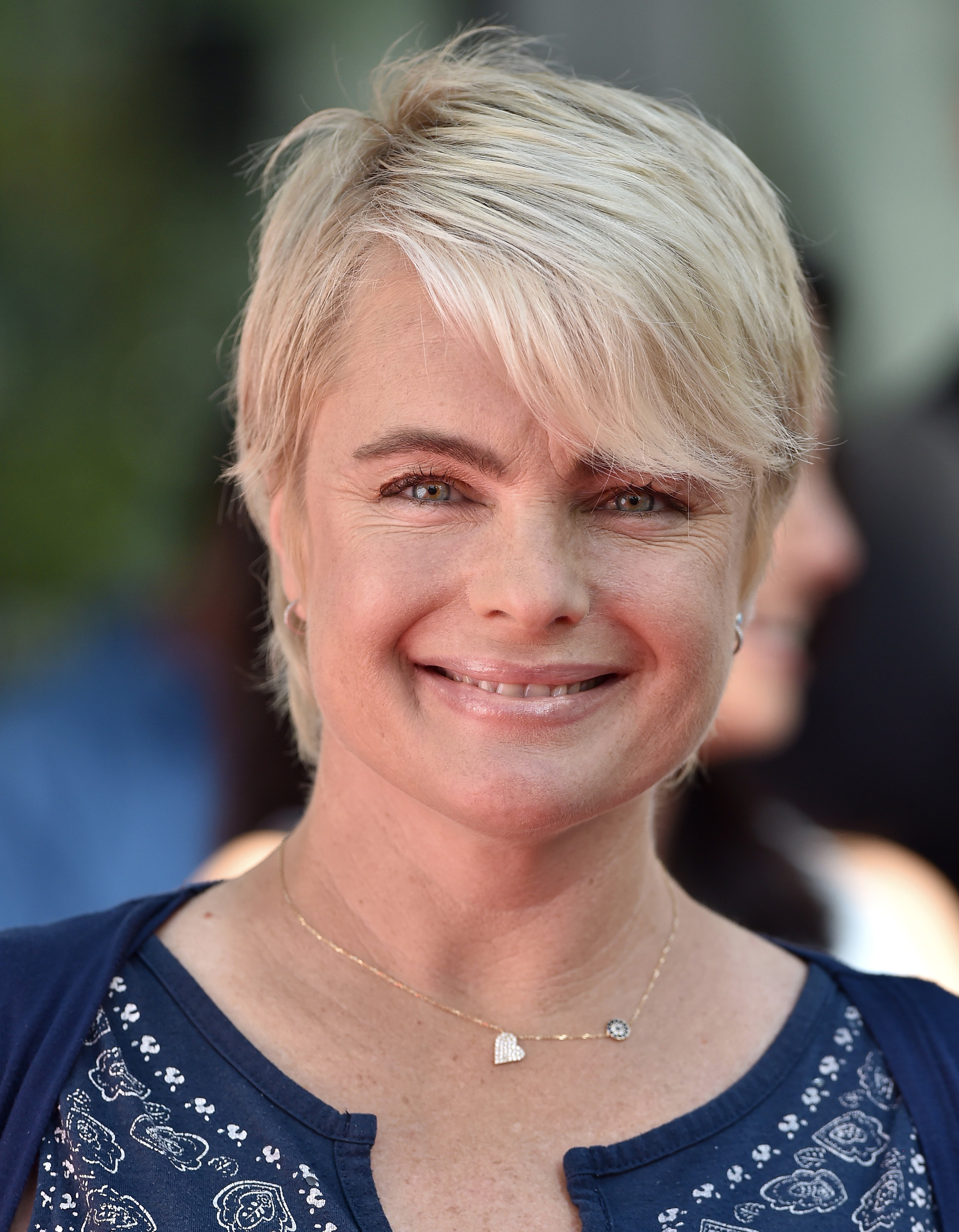 Erika Eleniak en el Maratón SlowMo de "Baywatch" el 22 de abril de 2017, en Los Ángeles, California. | Fuente: Getty Images