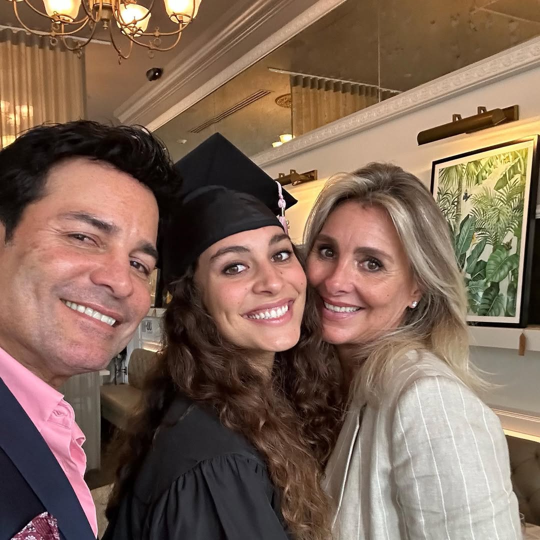 Chayanne, Isadora Figueroa y Marilisa Maronesse | Fuente: Instagram/isadorafigueroa