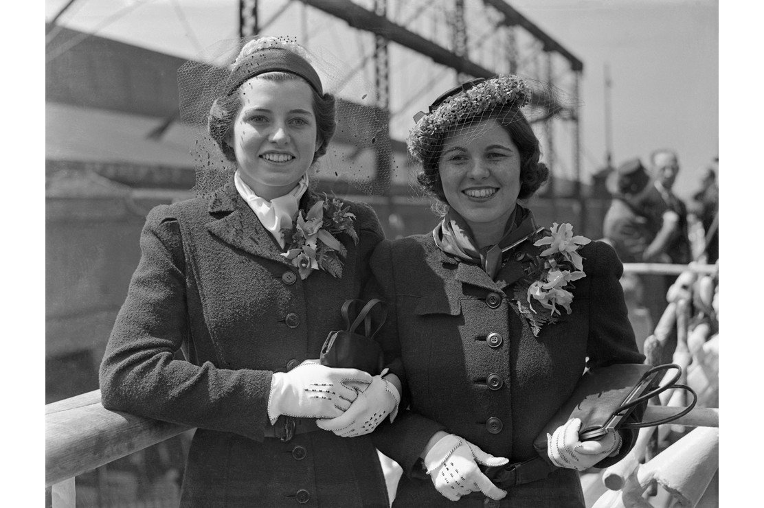 Eunice y Rosemary Kennedy, partieron de Nueva York en abril de 1938 para reunirse con sus padres en Londres. | Foto: Getty / Global Images Ukraine