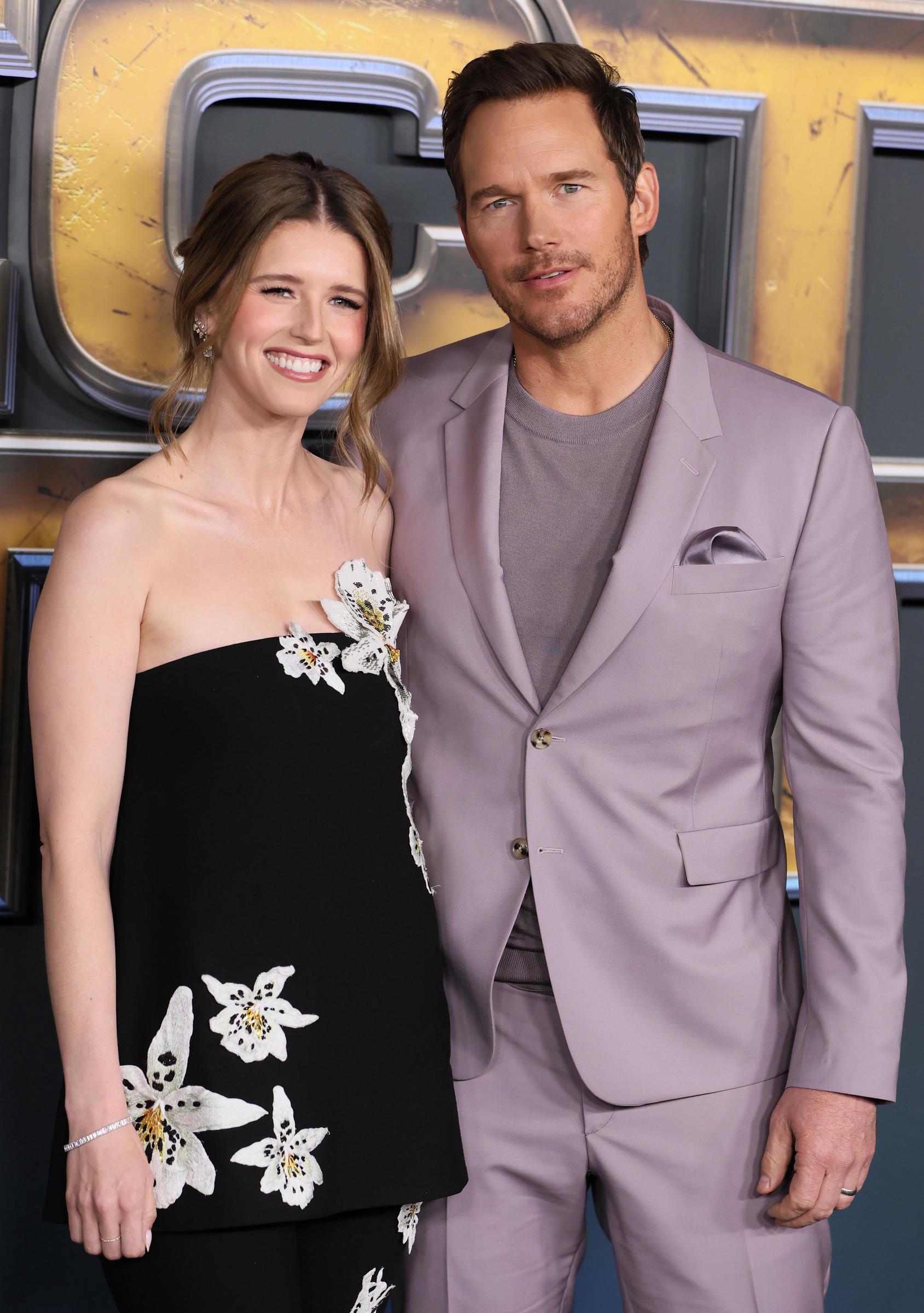 Katherine Schwarzenegger y Chris Pratt en el estreno mundial de "The Electric State" de Netflix en The Egyptian Theatre Hollywood el 24 de febrero de 2025, en Los Ángeles, California. | Fuente: Getty Images