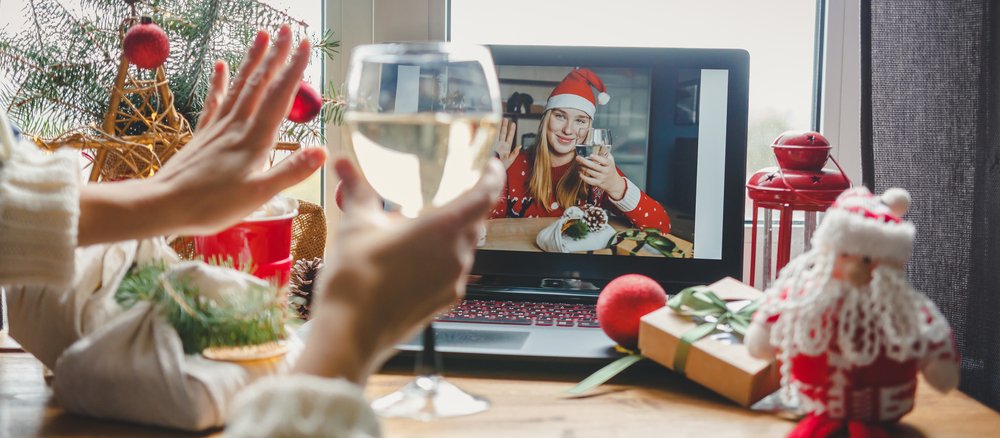 Fiesta navideña en línea. | Foto: Shutterstock
