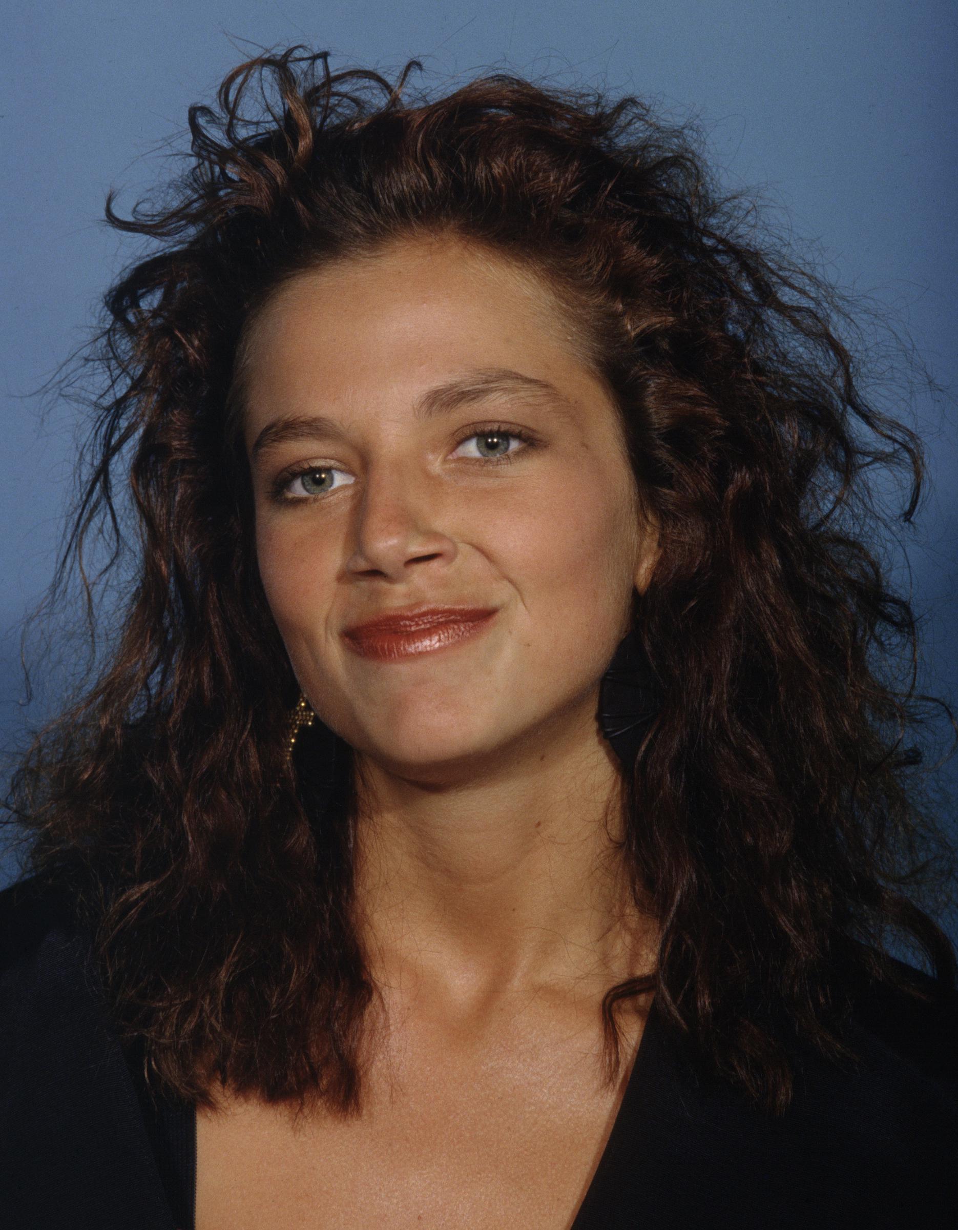 Justine Bateman en la entrega de los premios Emmy el 20 de septiembre de 1987, en Pasadena, California | Fuente: Getty Images