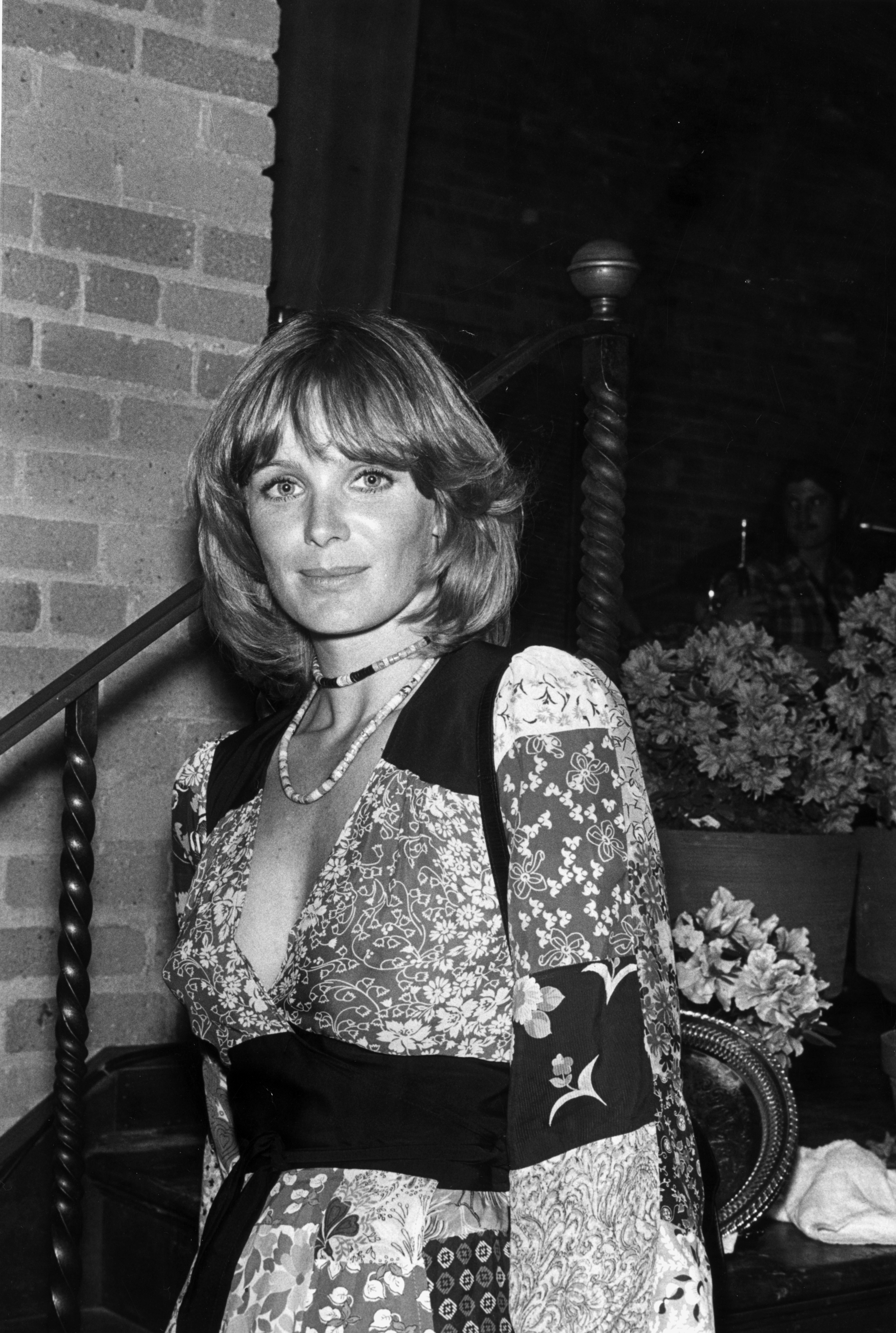 Linda Evans en una fiesta privada en un club de Oroville, California, en marzo de 1974 | Fuente: Getty Images