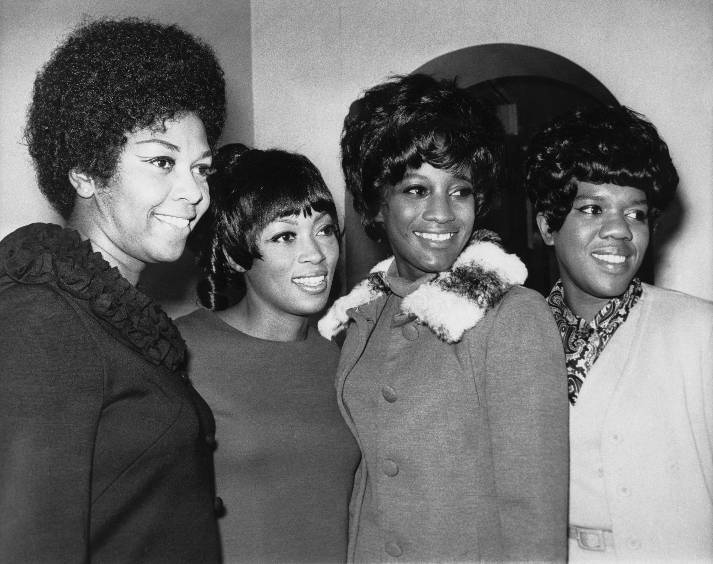 The Sweet Inspirations, con Cissy Houston, Myrna Smith, Sylvia Shemwell y Estelle Brown, en 1968 | Fuente: Getty Images