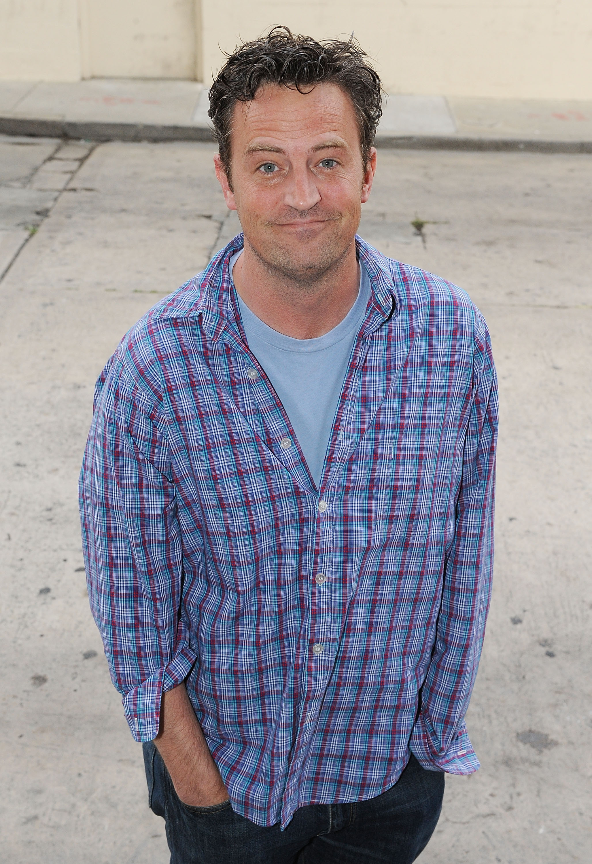 Matthew Perry en una grabación del programa "Celebrity Liar" de TheRoomlive.com en Hollywood, California, el 29 de junio de 2010. | Fuente: Getty Images