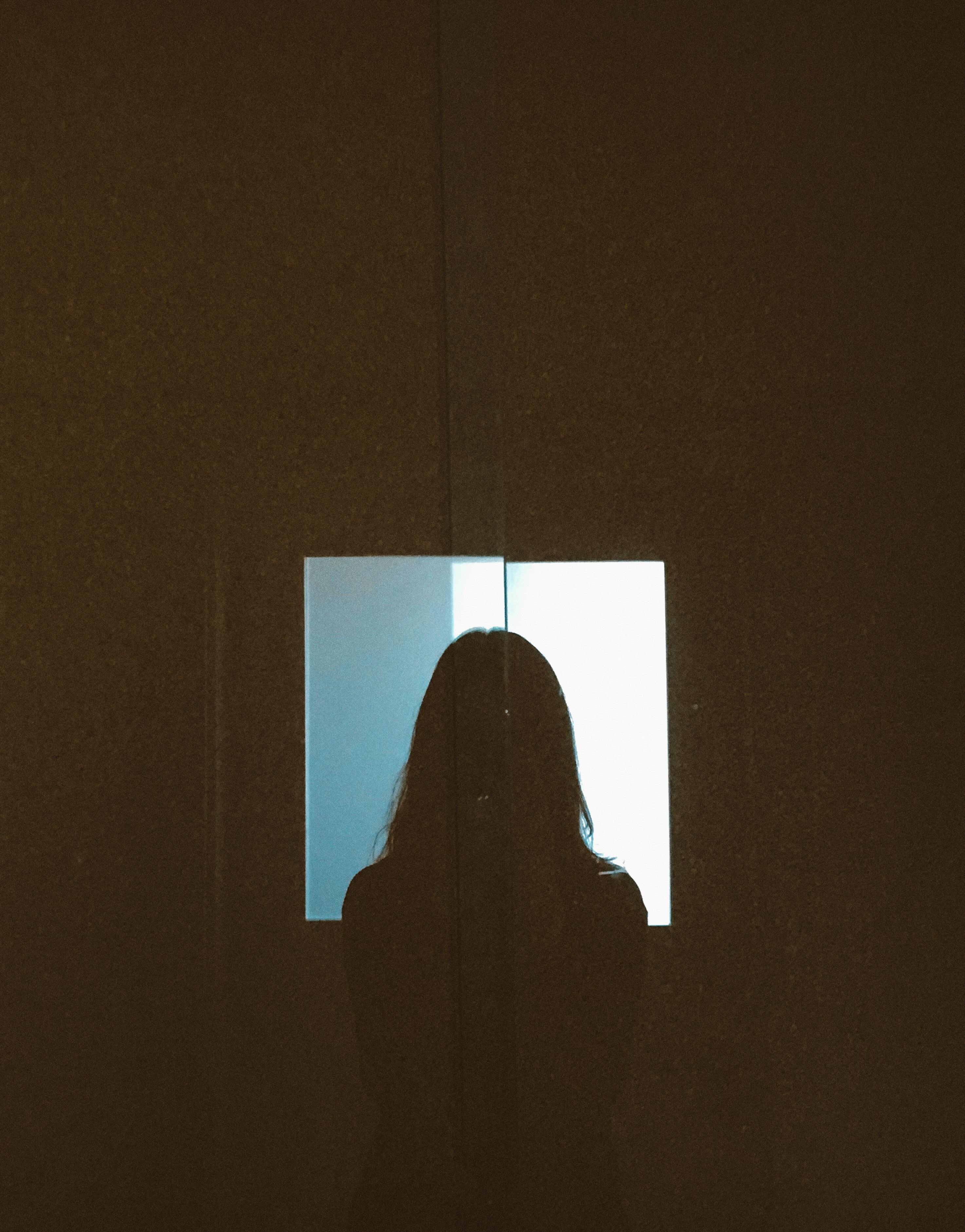 Silueta de una persona | Foto: Pexels