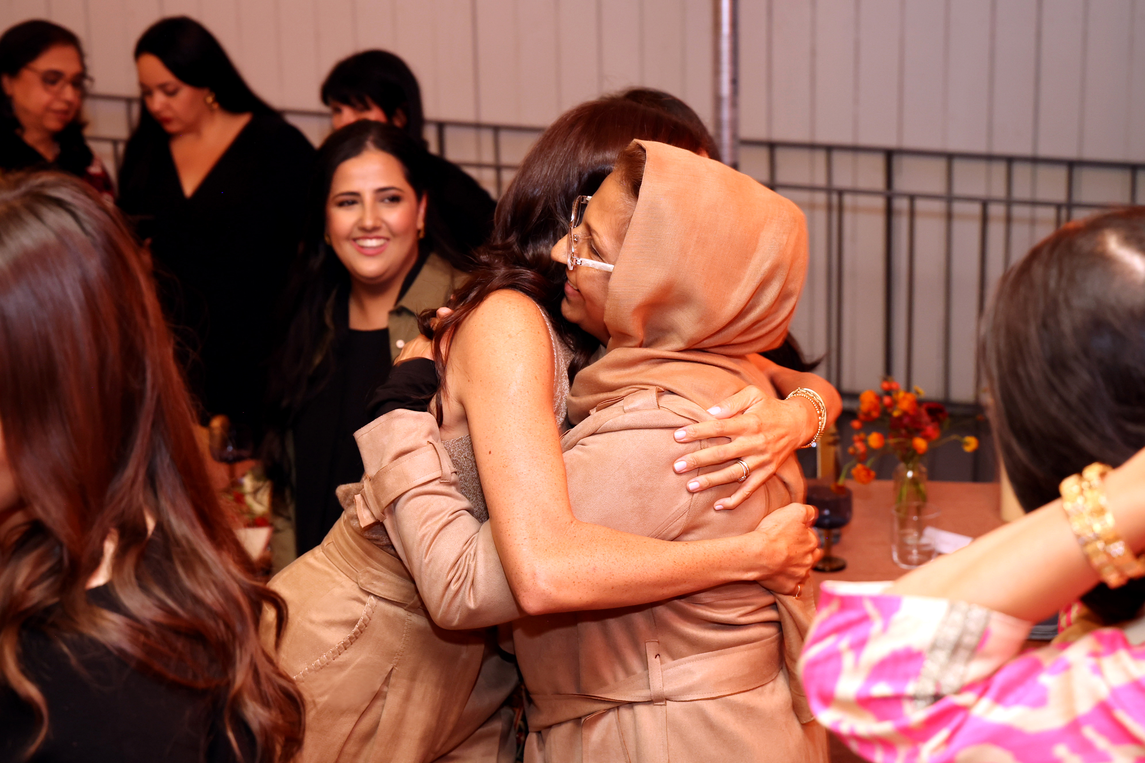 Meghan Markle asiste a la Holiday Dinner for The Welcome Project in Celebration of Community en Our Place el 26 de octubre de 2024, en Venice, California | Fuente: Getty Images