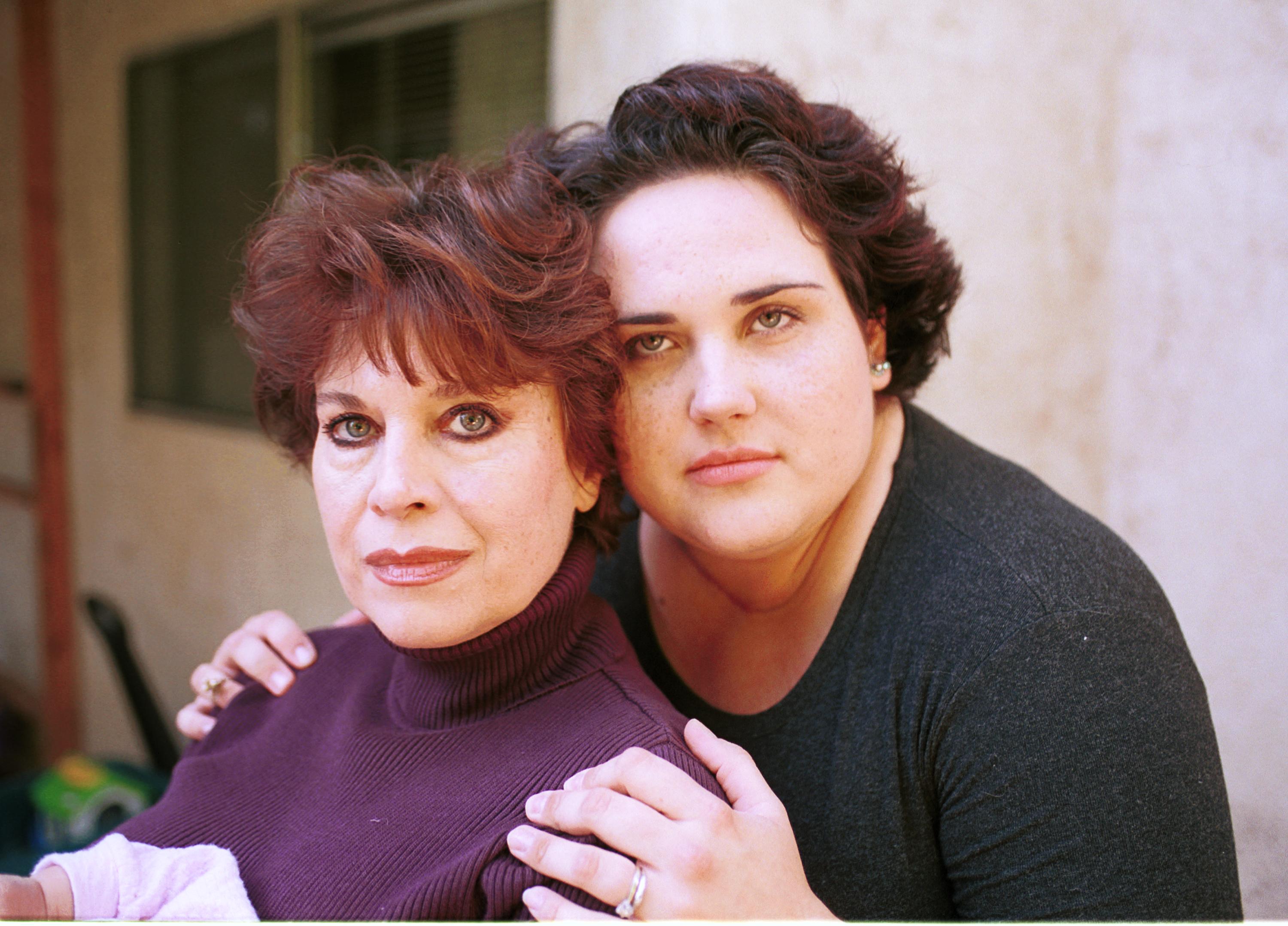 Lana Wood and Evan Taylor Maldonado en Thousand Oaks, California, el 28 de septiembre de 2000. | Fuente: Getty Images