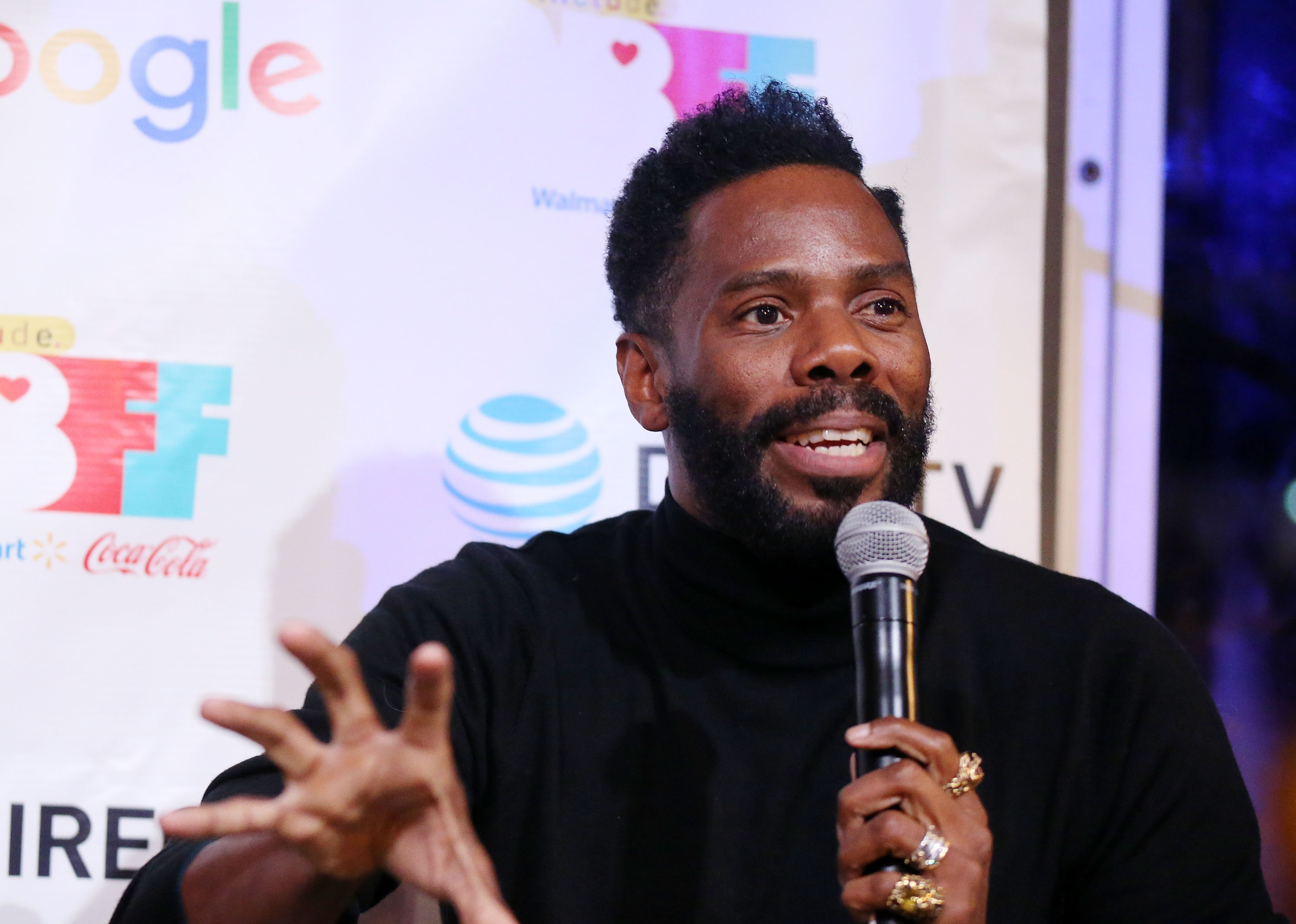 Colman Domingo hablando durante la segunda edición del evento "Cocktails and Conversation" en Park City, Utah, el 20 de enero de 2018. | Fuente: Getty Images