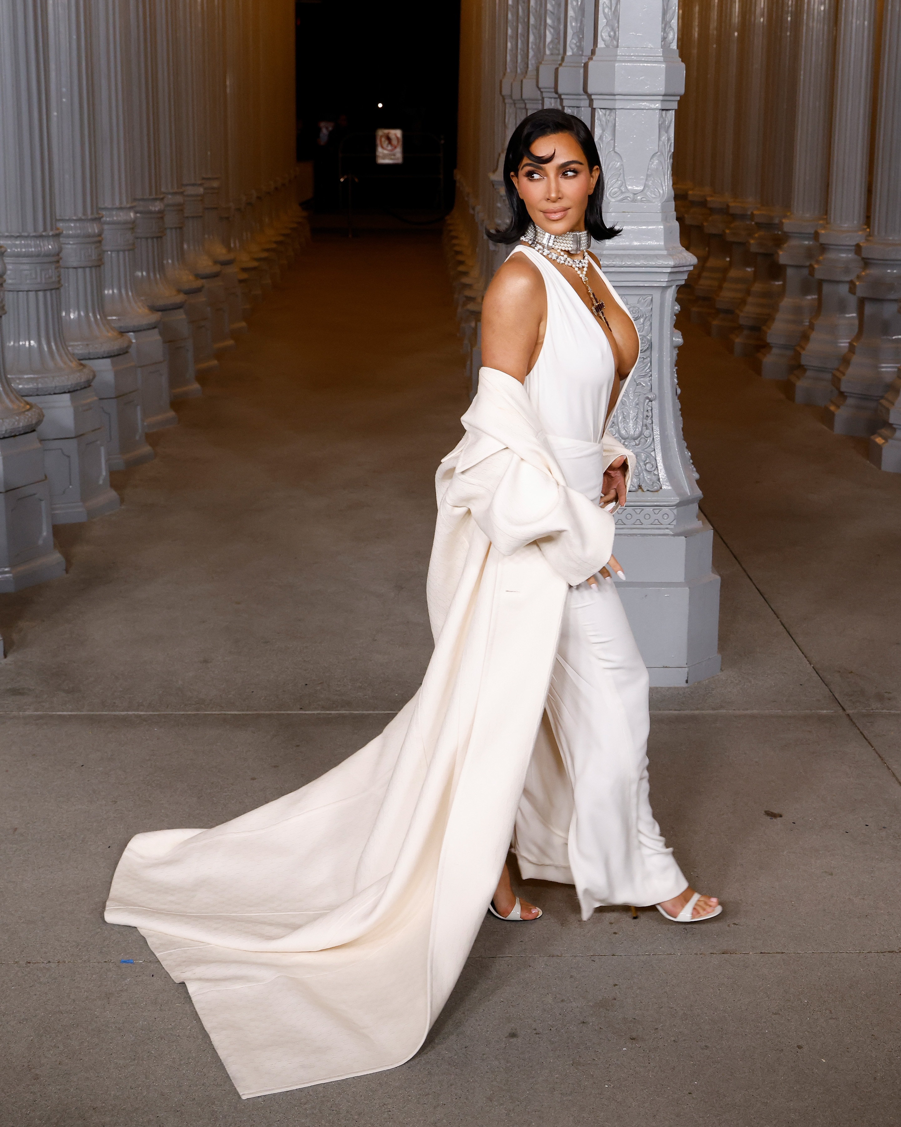 Kim Kardashian asiste a la Gala 2024 LACMA Art+Film el 02 de noviembre de 2024, en Los Ángeles, California | Fuente: Getty Images