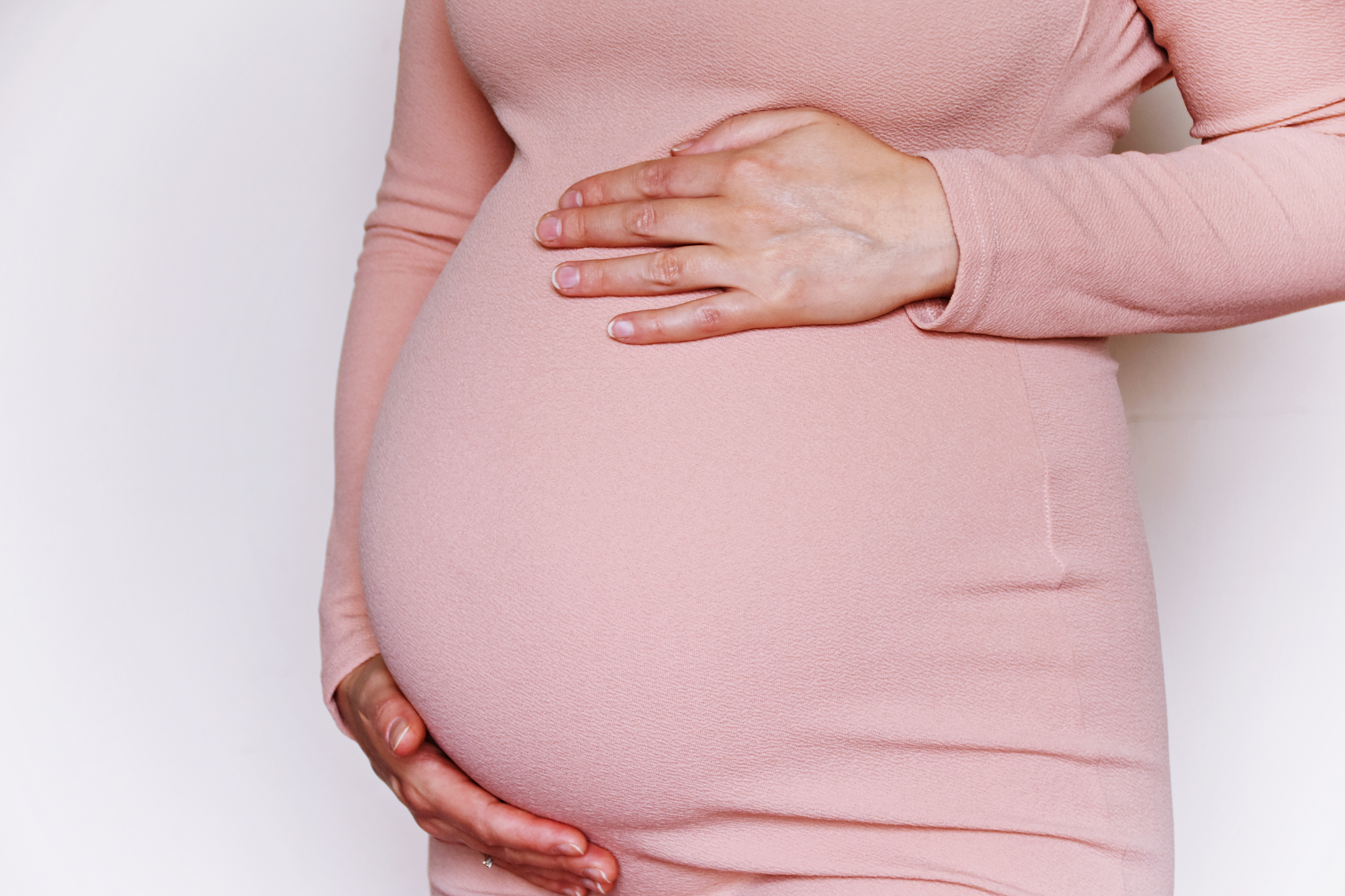 Hermosa mujer embarazada | Fuente: Shutterstock